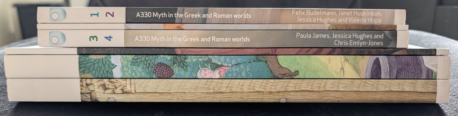 OPEN UNIVERSITY A330 Myth in the Greek and Roman worlds VERY GOOD CONDITION +DVD