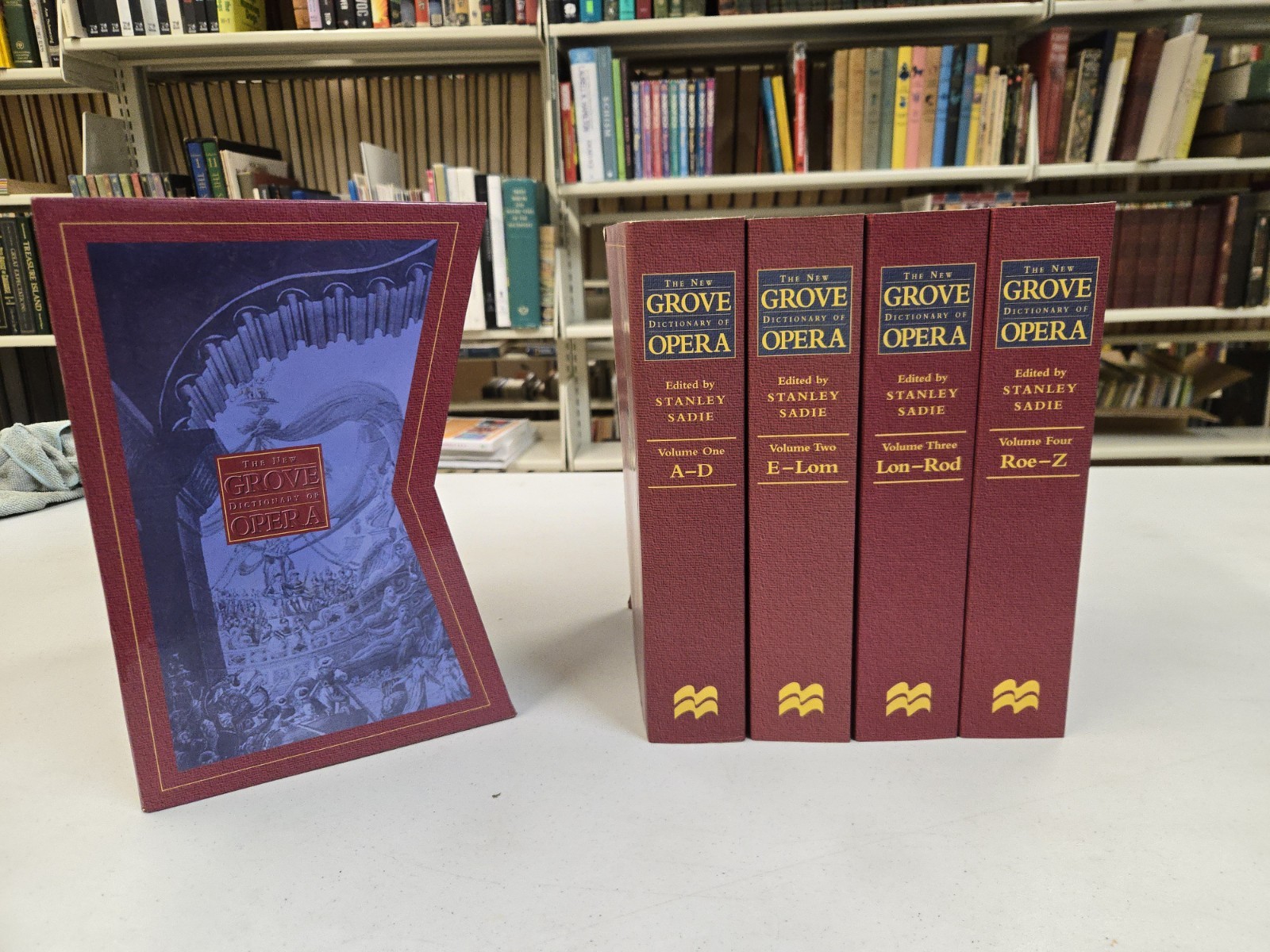 New Grove Dictionary of Opera by Stanley Sadie (1998, Box set, Paperback)