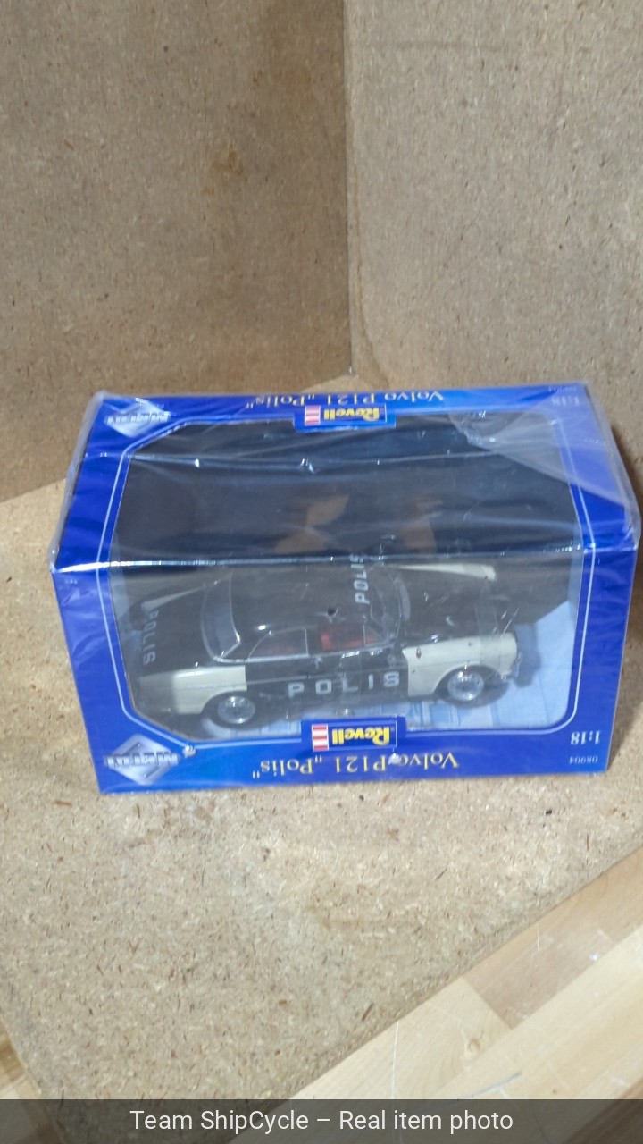DEFECTIVE Revell Volvo P121 Polis Police Diecast Model Car 118 Scale G3D