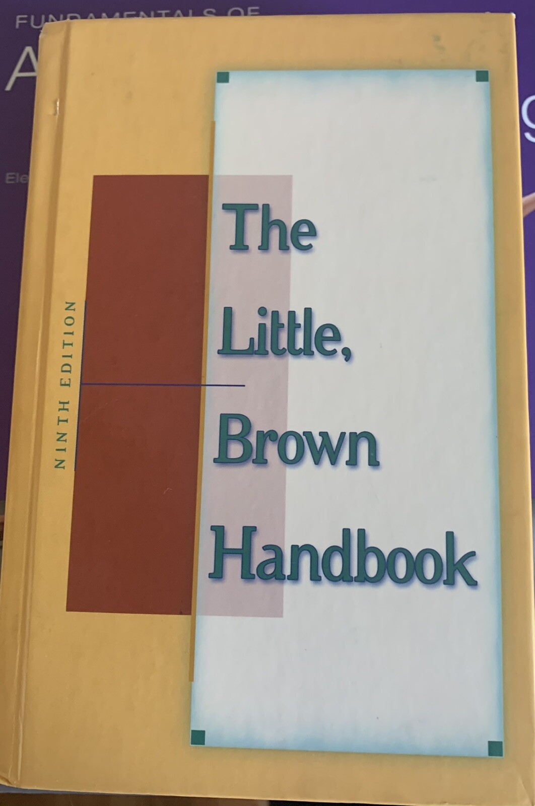 The Little, Brown Compact Handbook, Books a la Carte Edition (9th E – GOOD