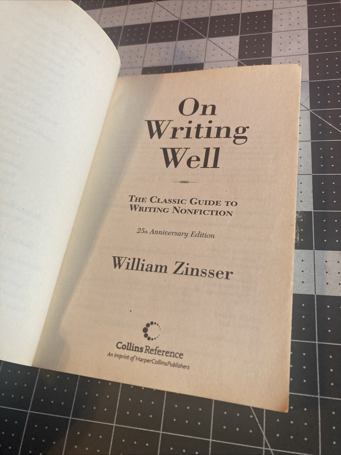 2005 On Writing Well by William Zinsser 25th Anniversary Edition