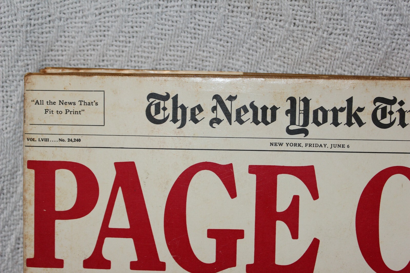THE NEW YORK TIMES PAGE ONE Major Events 1920-1978 292 pages Hard Back 15.5X11.5