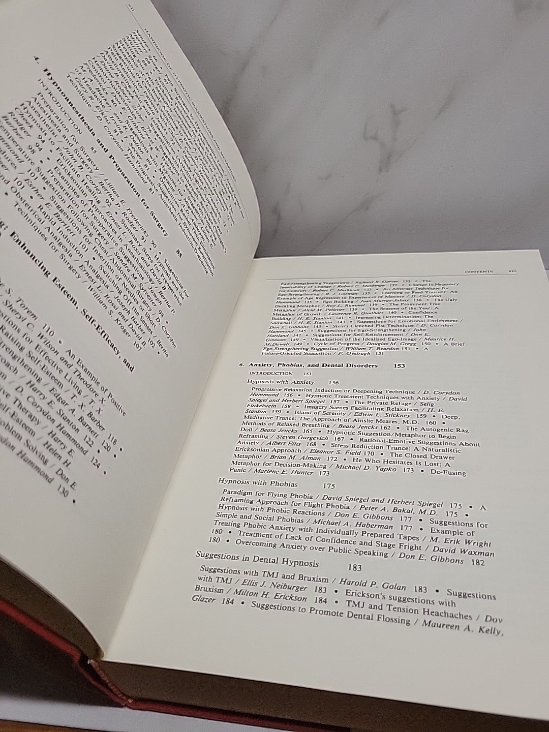 Handbook Of Hypnotic Suggestions and Metaphors by D. Corydon Hammond Ph,D