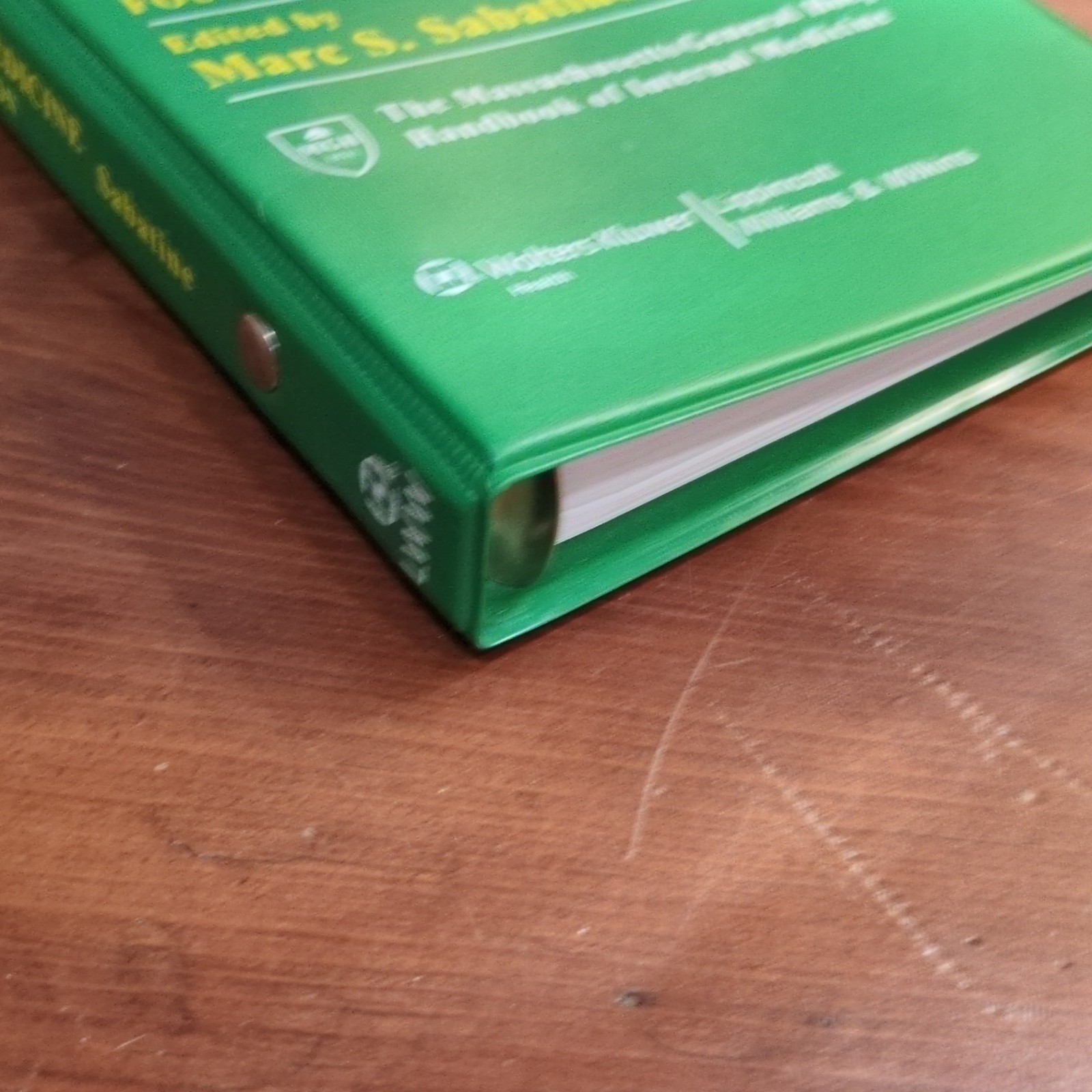 Wolters Kluwer Fourth Edition Ringbound Pocket Medicine Marc S. Sabatine