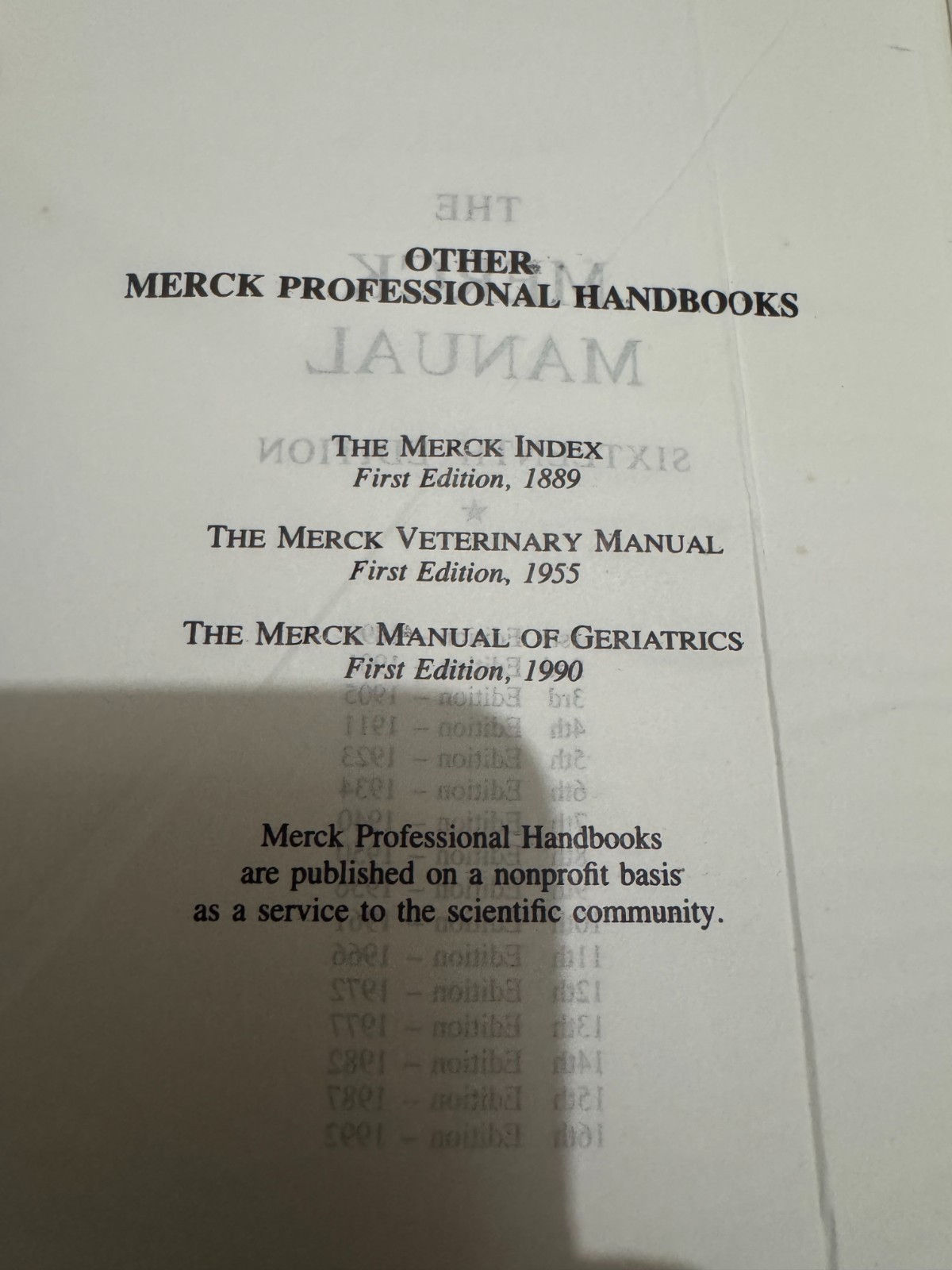 Merck Manual of Diagnosis and Therapy by Robert Berkow (1992, Hardcover)