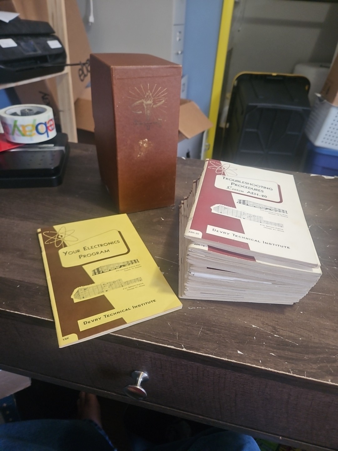 DeVry Technical Institute Vintage FCC Communications Course Book Lot 21 1961