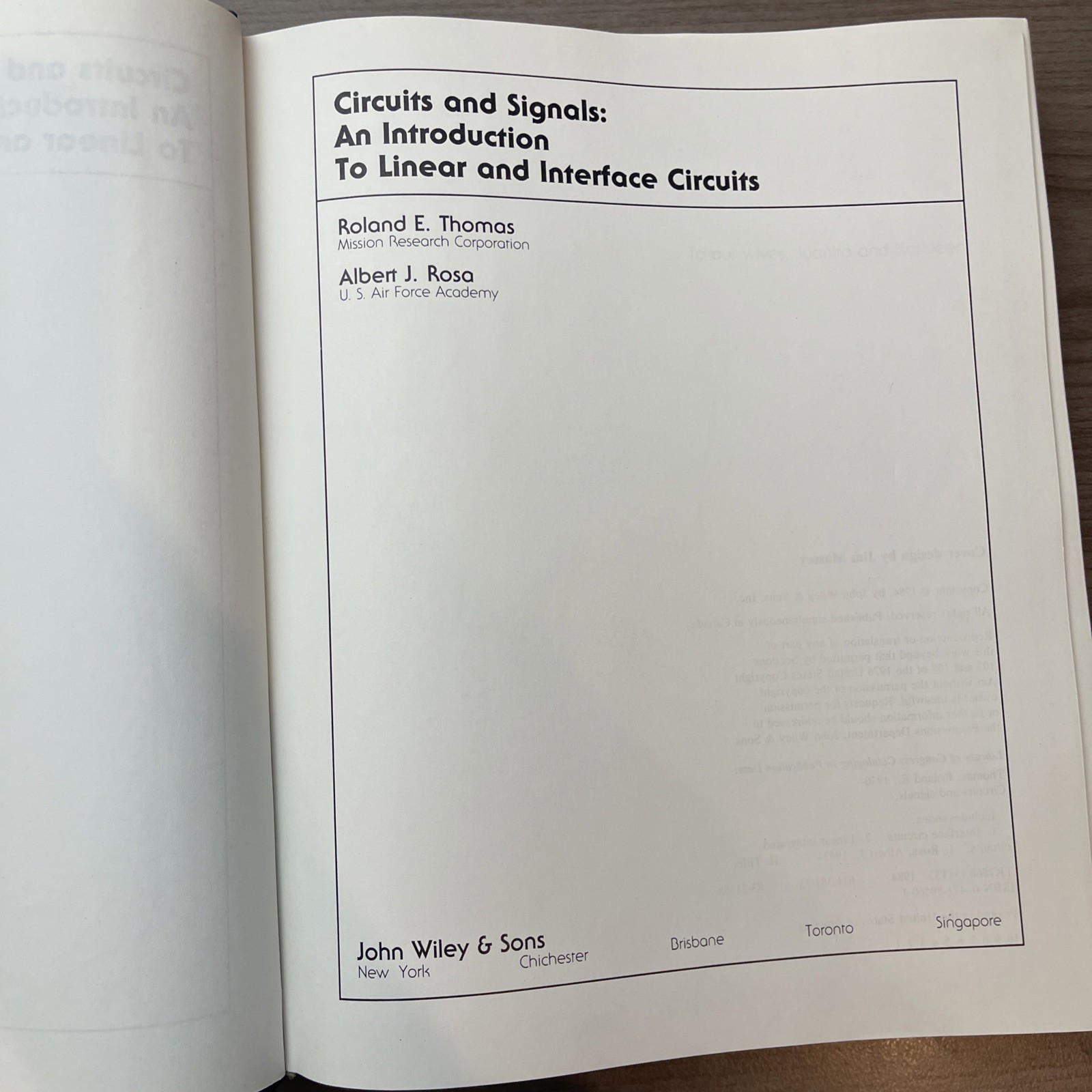 Circuits and Signals: An Intro to Linear and Interface Circ – R.Thomas-1984