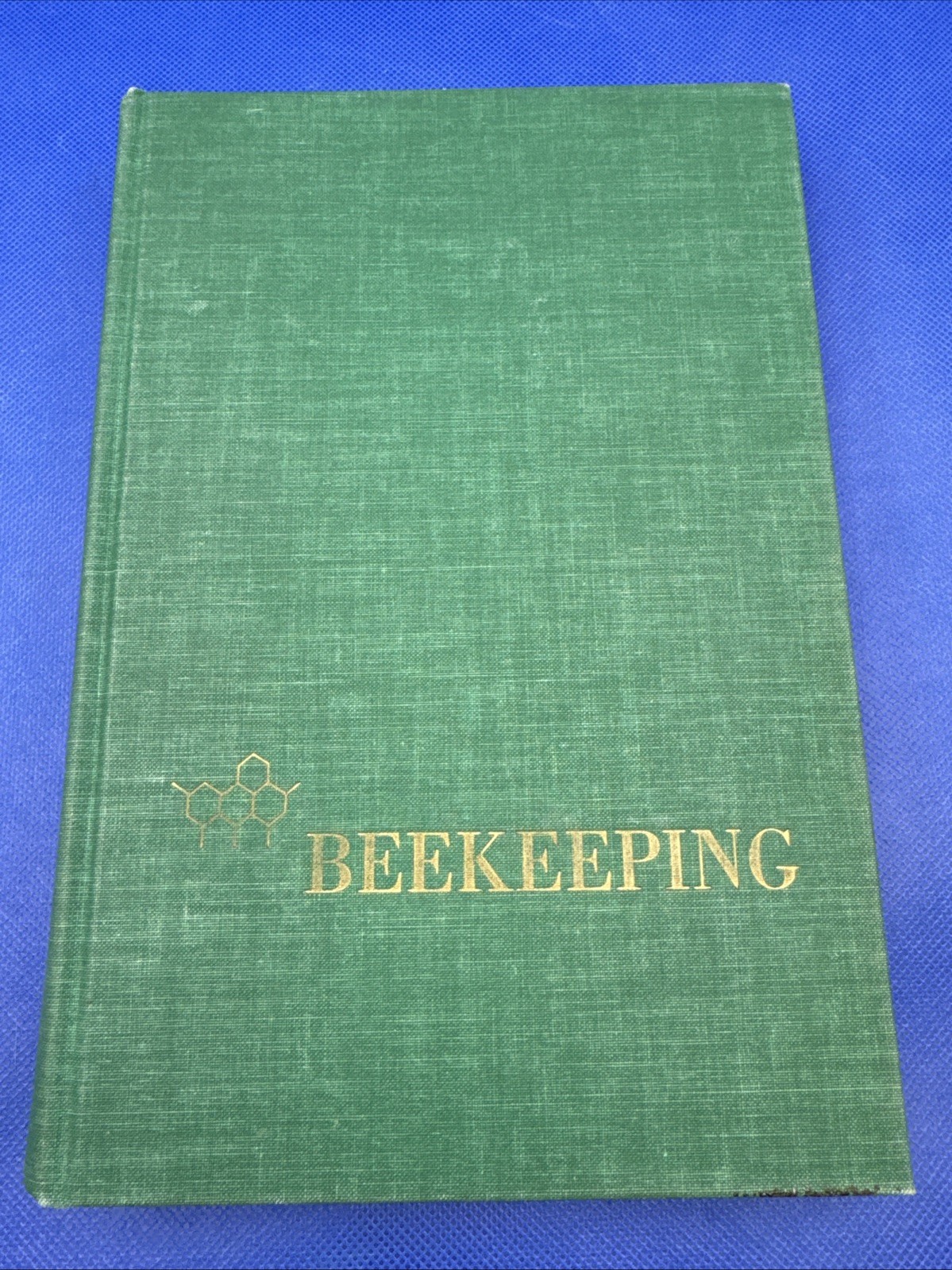 Beekeeping Eckert And Shaw, 1972 Excellent Condition