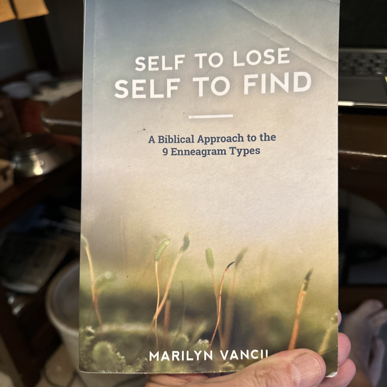 Self to Lose – Self to Find: A Biblical Approach to the 9 Enneagram Types – GOOD