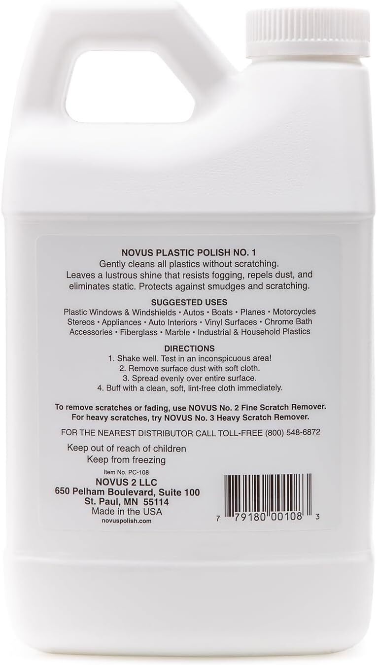 7050 | Plastic Clean & Shine #1 | 64 Ounce Bottle