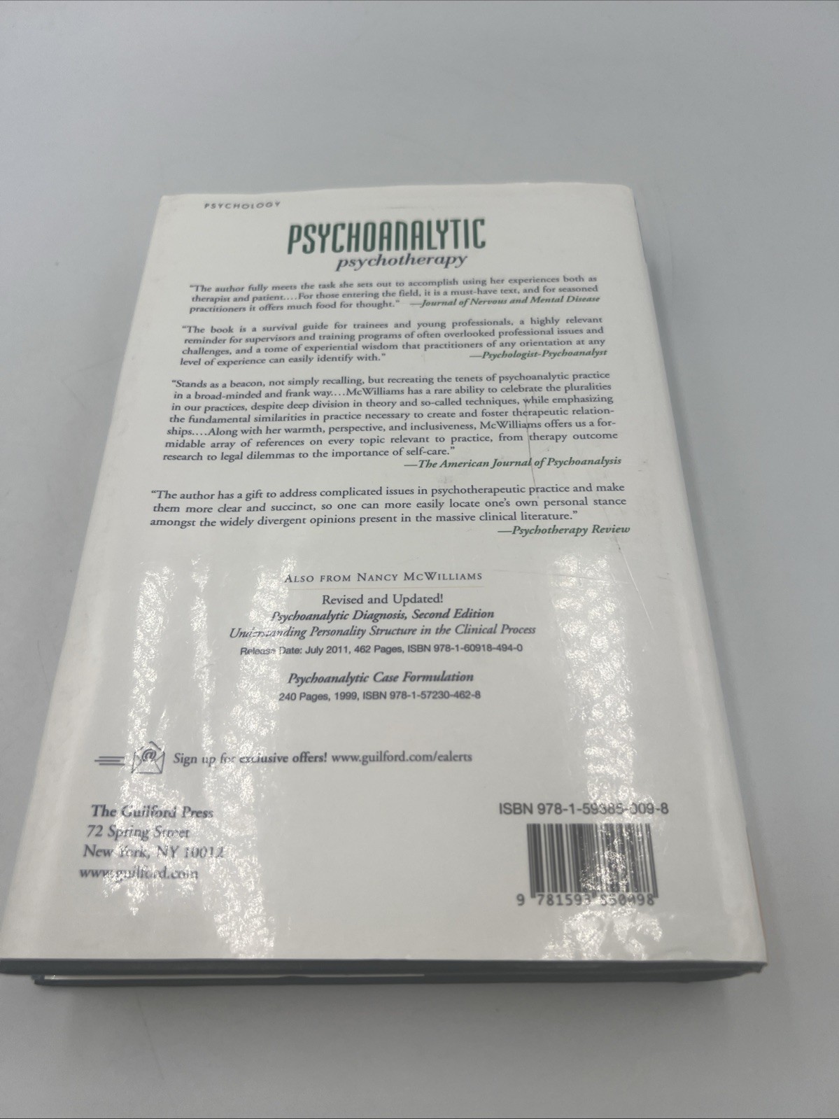 Psychoanalytic Psychotherapy : A Practitioner’s Guide by Nancy McWilliams (2004,