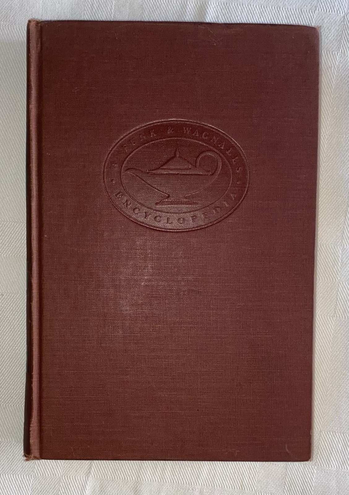 Funk & Wagnall’s The Universal Standard Encyclopedia Volume 1 A – Argolis 1957