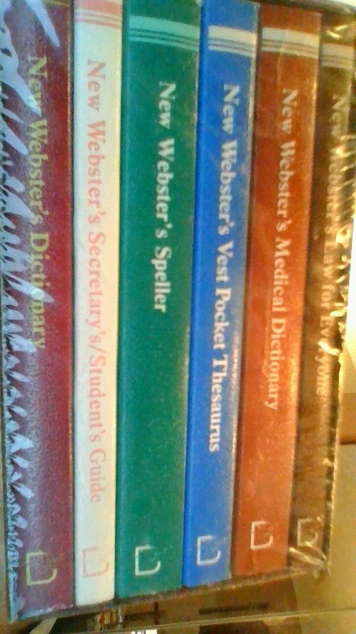 The NEW WEBSTER’S Desk Reference Library (1981, Paperback) 6 VOLUMES 1,568 PAGES