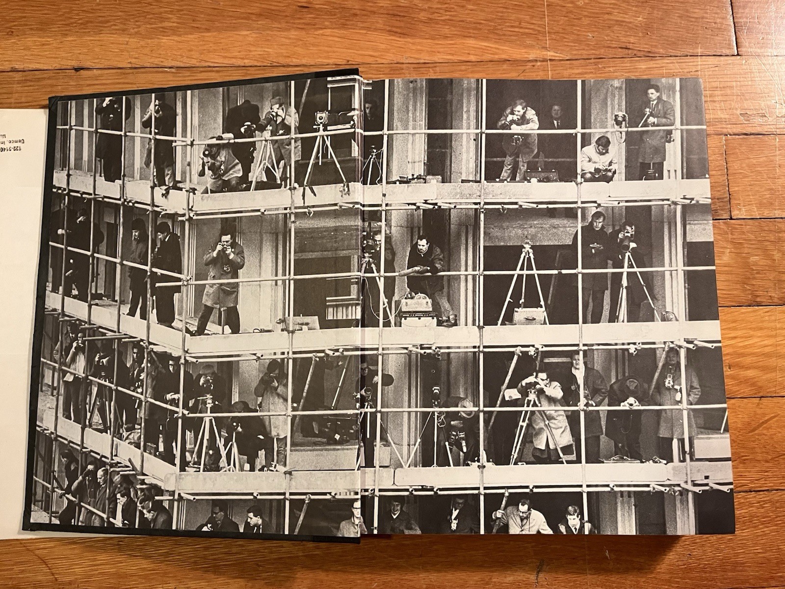 Pictures on a Page Harold Evans 1978 1st Edition USA Photojournalism