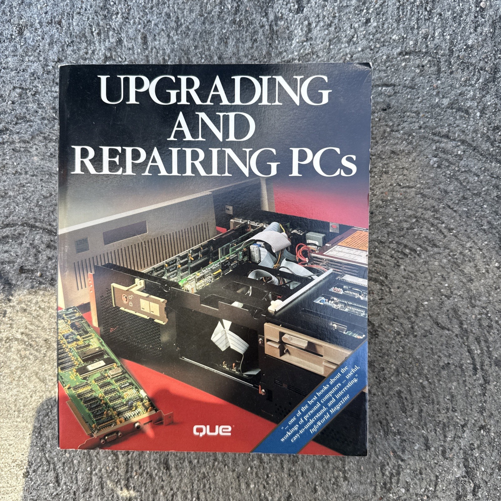 Upgrading and Repairing PCs Hardcover Scott Mueller First Edition