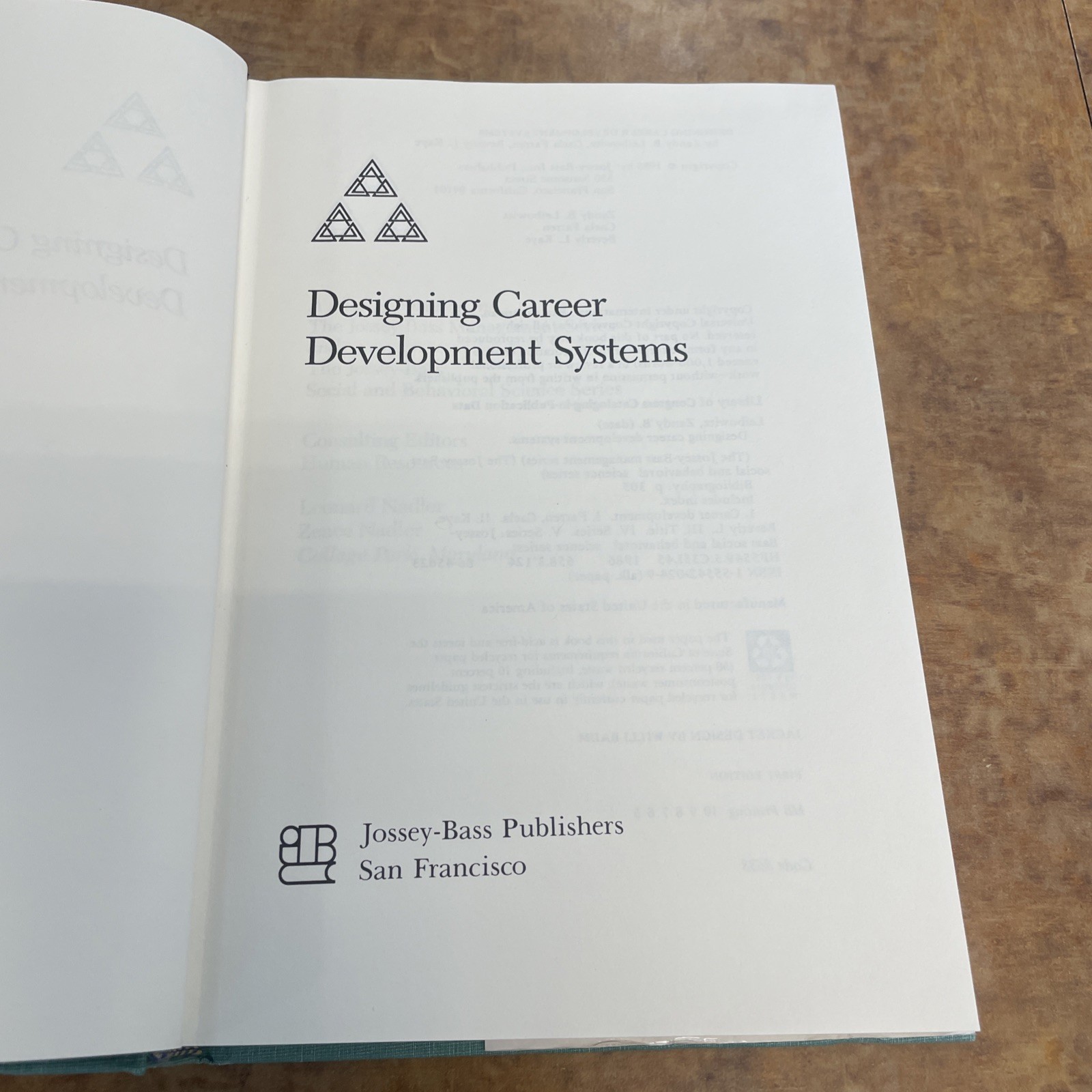 Designing Career Development Syste (Jossey bass… – Leibowitz – Good – Hardc…