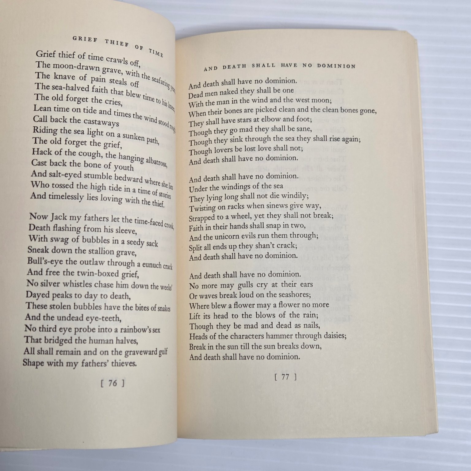 Collected Poems Dylan Thomas Poetry Paperback 1971 New Directions Book NDP316