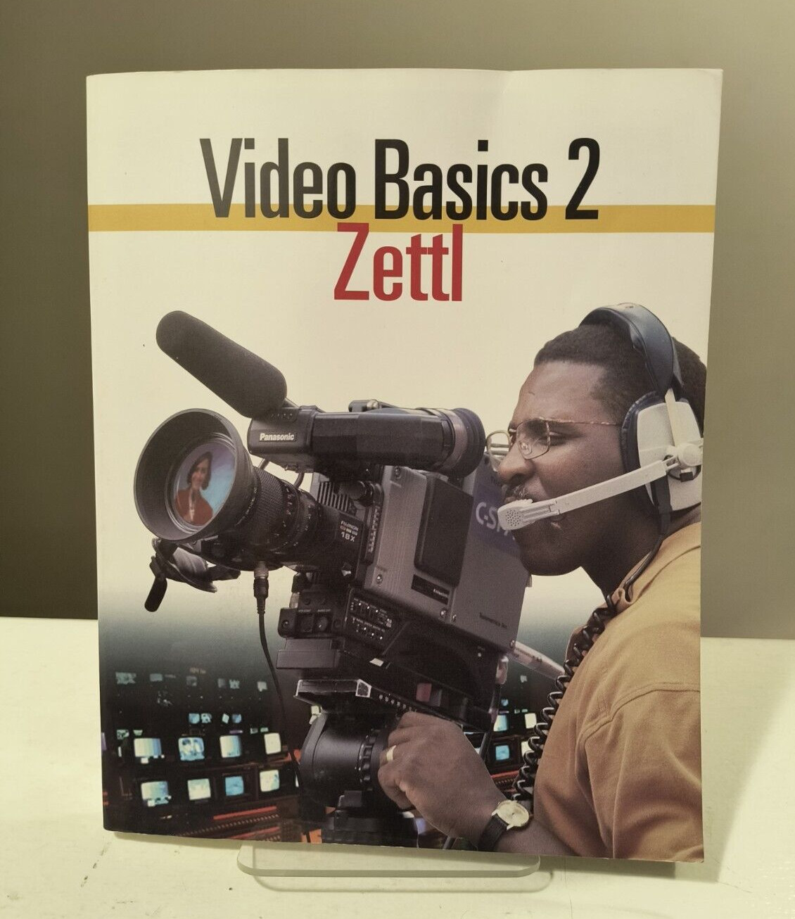 Video Basics 2 by Herbert Zettl