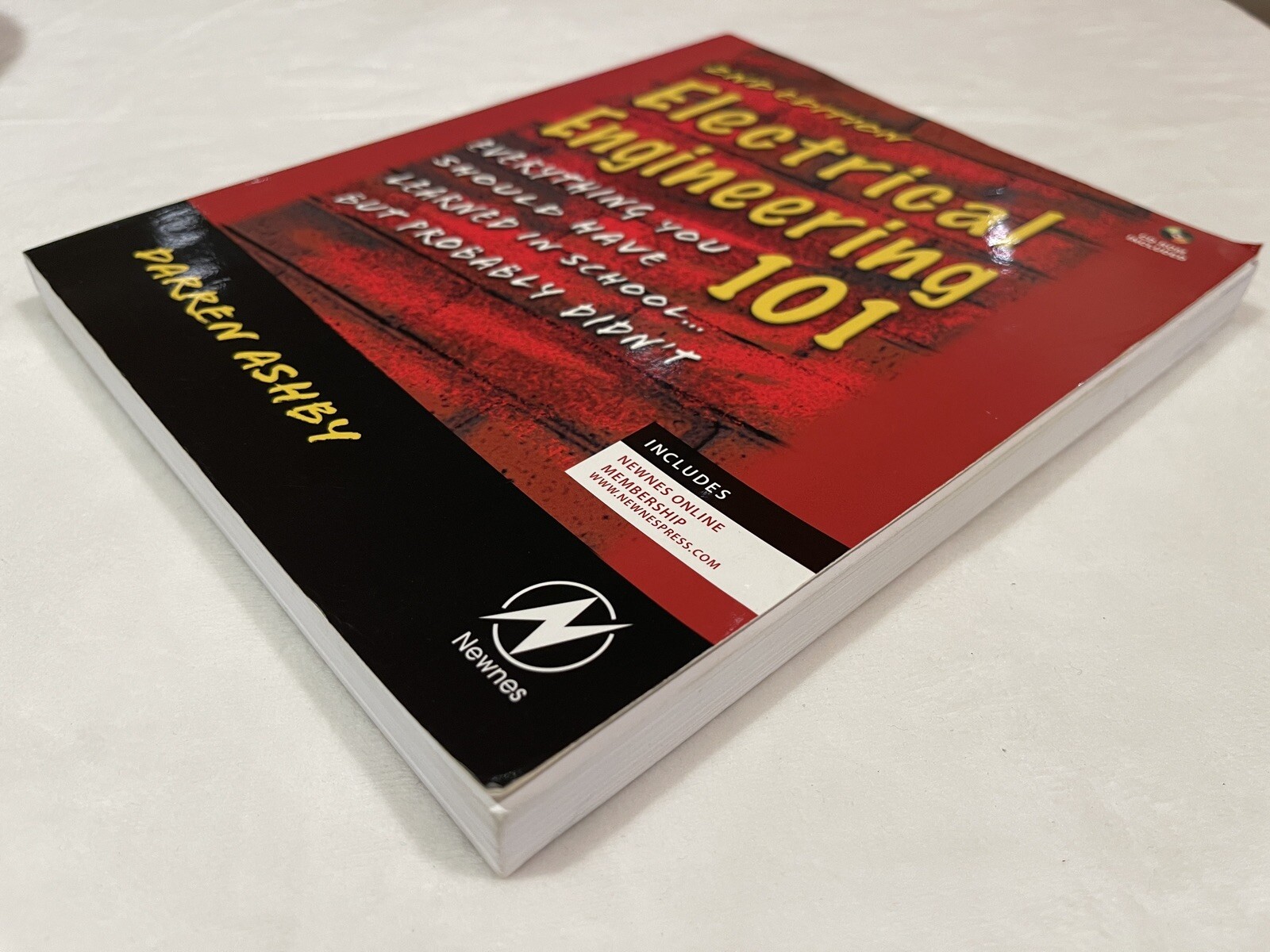 Electrical Engineering 101, Second Edition: Everything You Should Have Pre-Owned