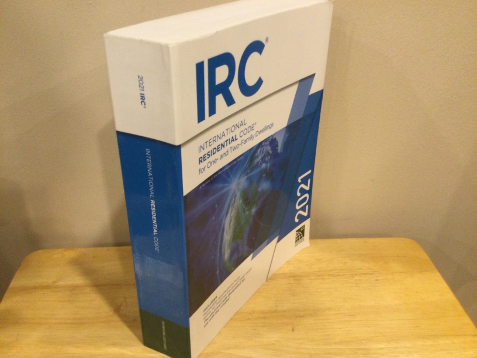 *International Residential Code 2021 IRC paperback – ISBN: 9781609839574