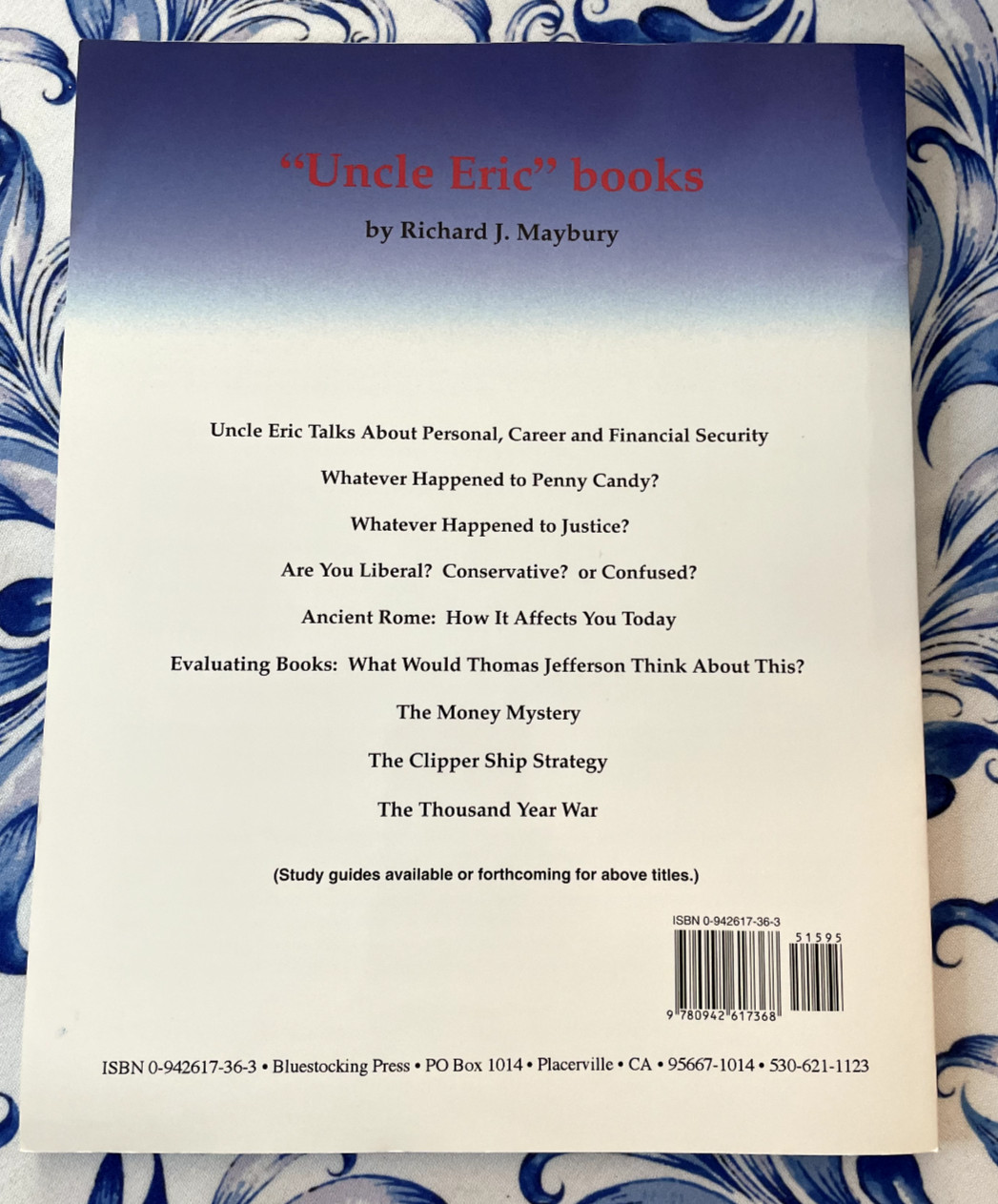 Economics, Jane A. Williams, Oversized Paperback, 2000, Bluestocking Guide, Txbk