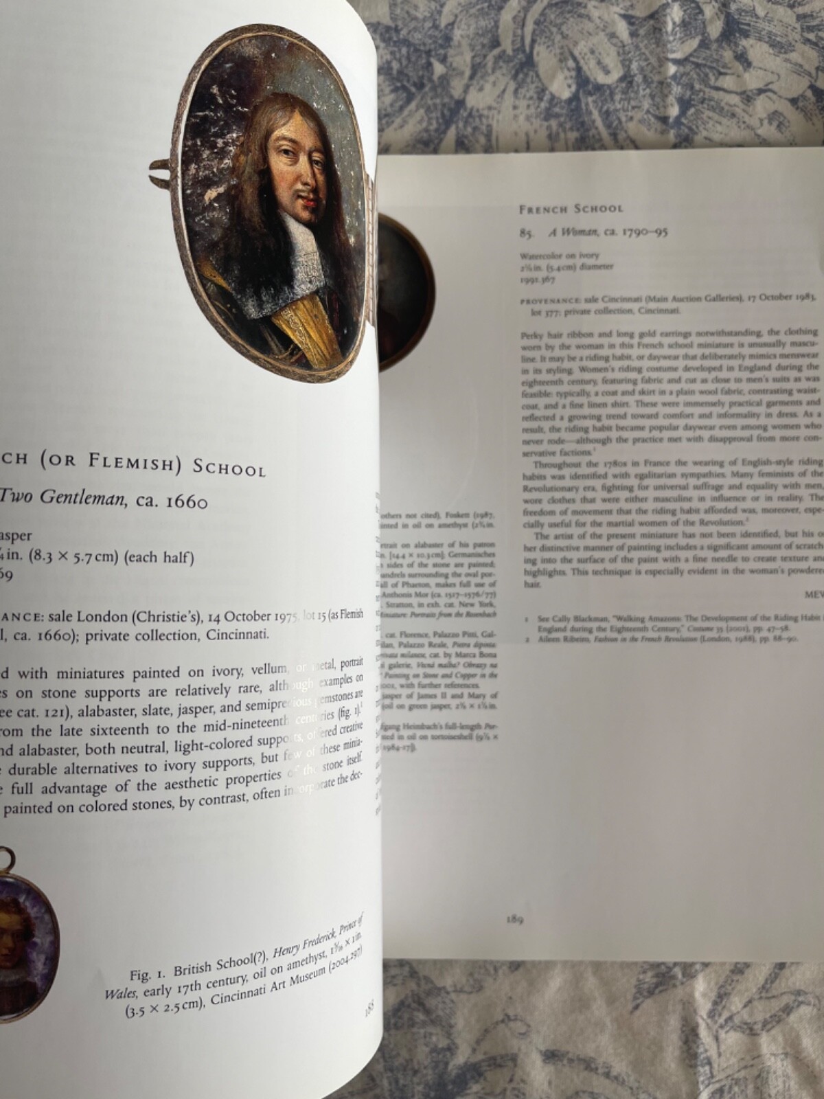 Perfect Likeness: European and American Portrait Miniatures Julie Aronson Ex-Lib