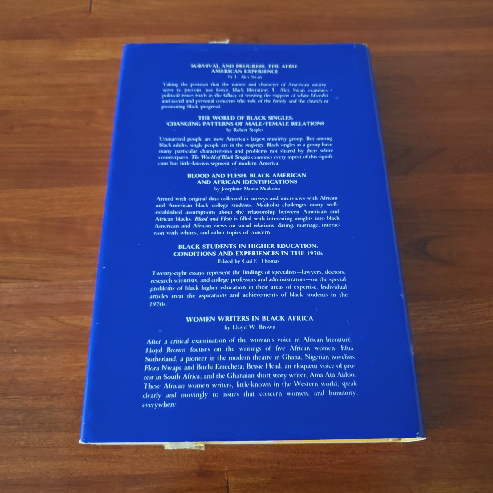 QUOTATIONS IN BLACK HARDCOVER LITERARY CRITICISIM & EDUCATION REFERENCE