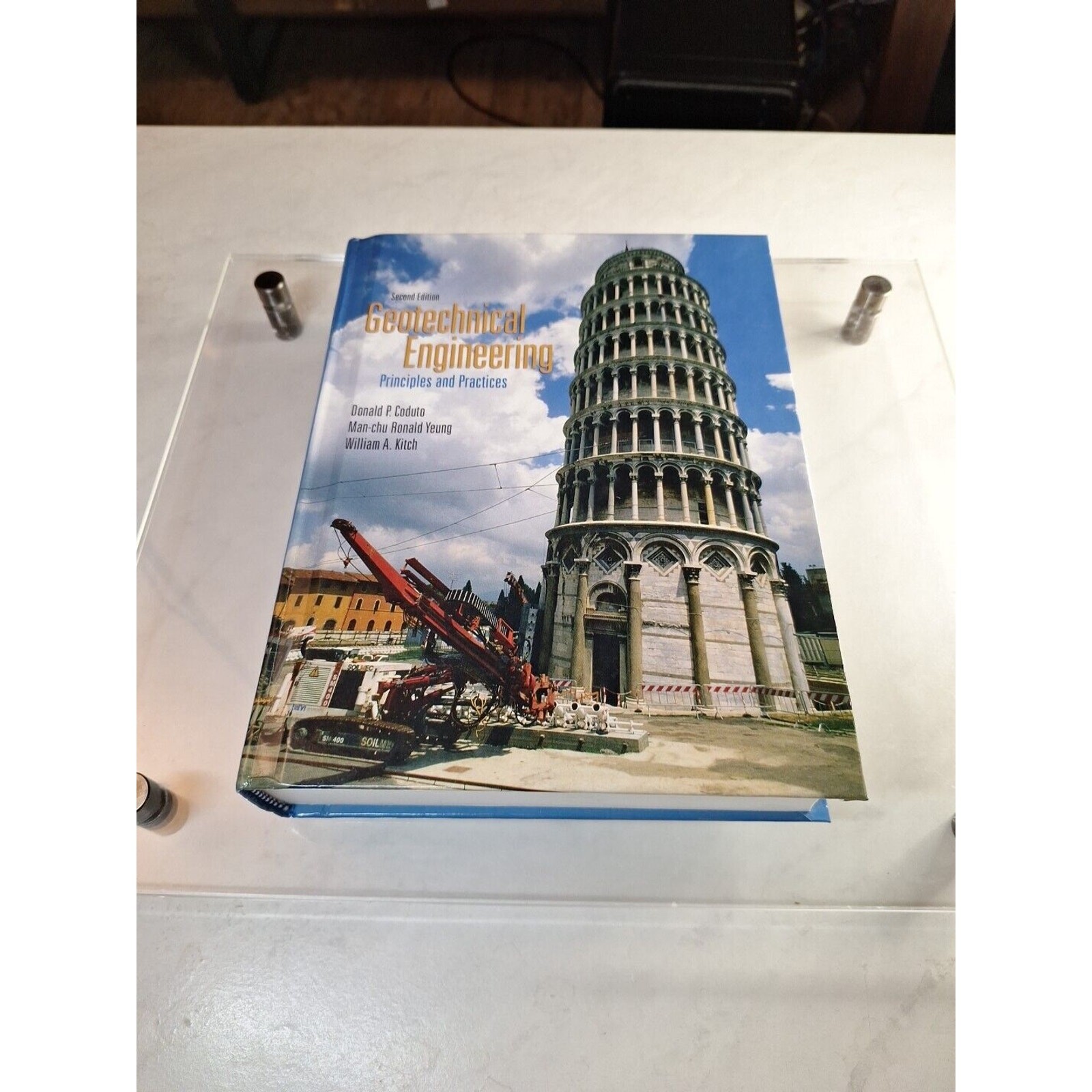 Geotechnical Engineering : Principles and Practices by Donald Coduto, William…