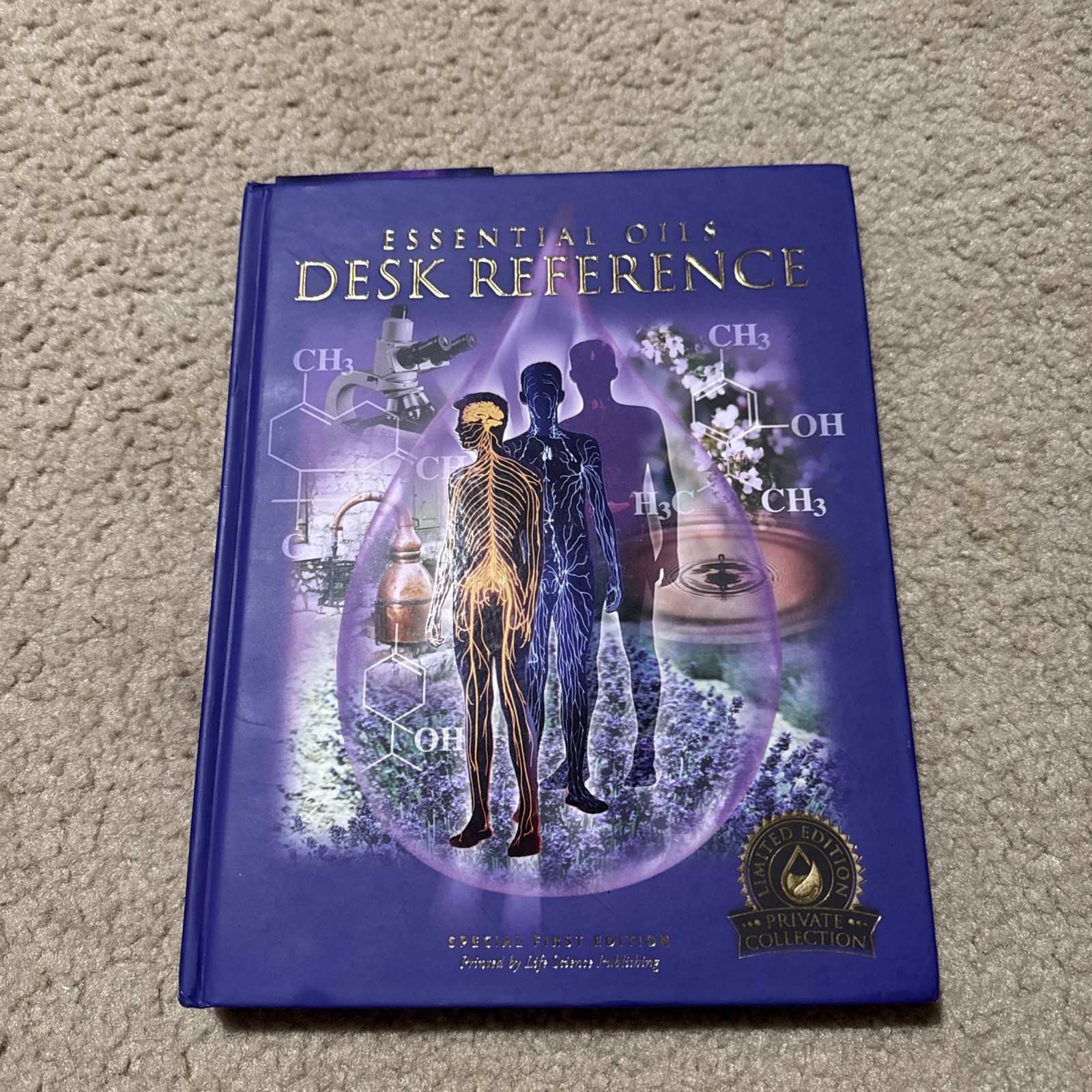 Essential Oils Desk Reference-Private Collection Special 1st Edition Hardcover