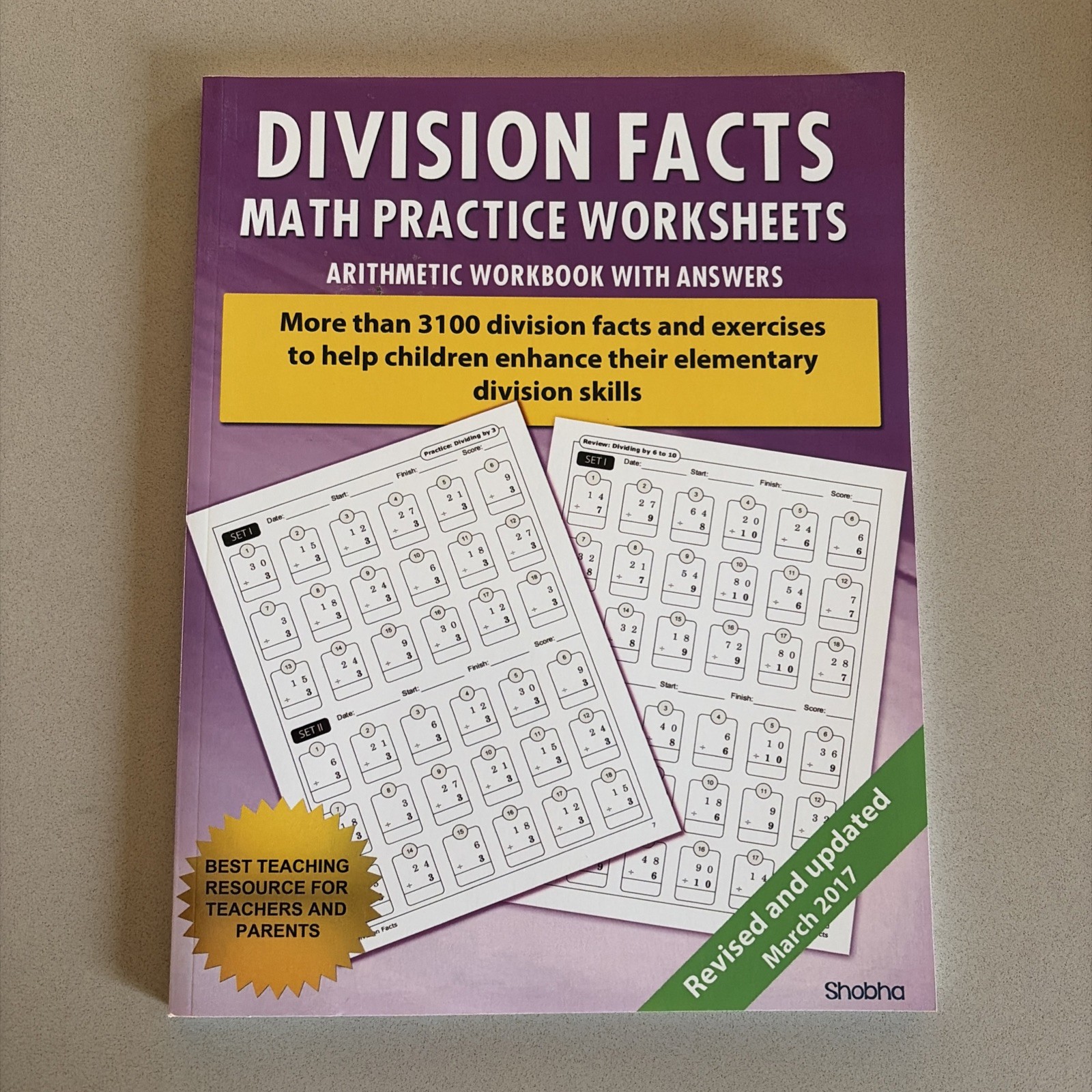 Elementary Division Ser.: Division Facts Math Practice Worksheet (Paperback)