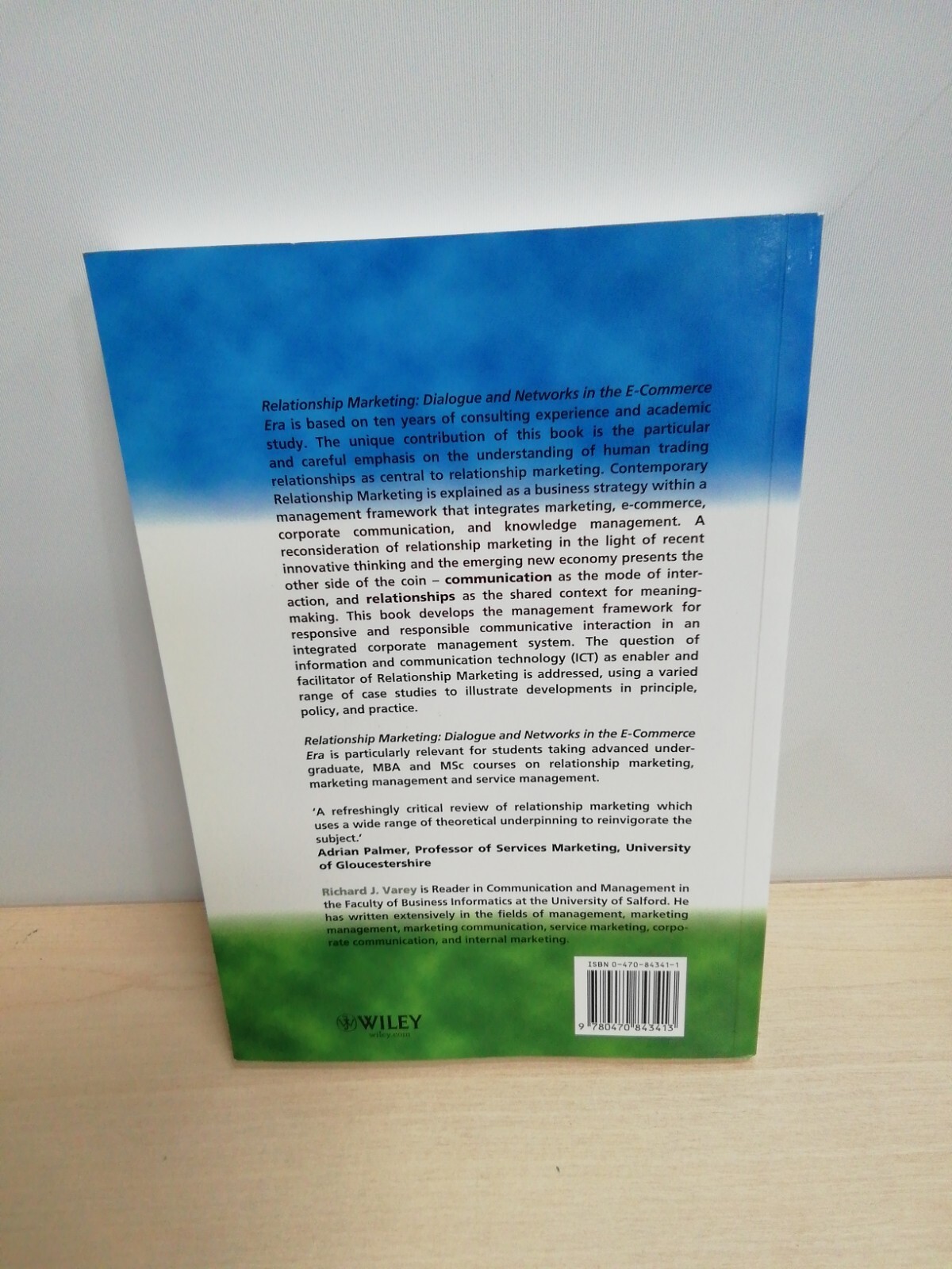 Relationship Marketing: Dialogue and Networks in the e-Commerce Era, Varey, Rich