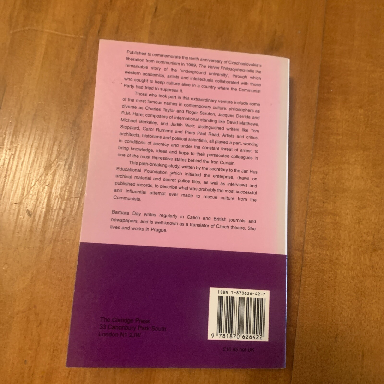 The Velvet Philosophers by Barbara Day (2000, UK-Trade Paper)