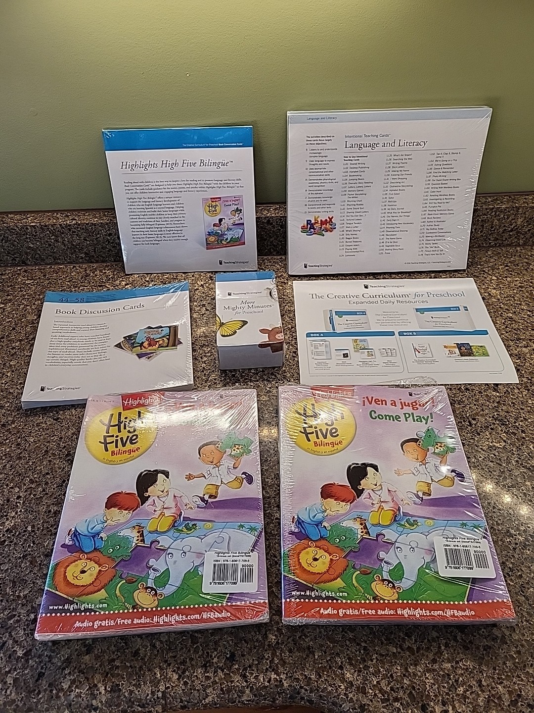 *THE CREATIVE CURRICULUM* for Preschool Teaching Strategies BOX 4 Bilingual