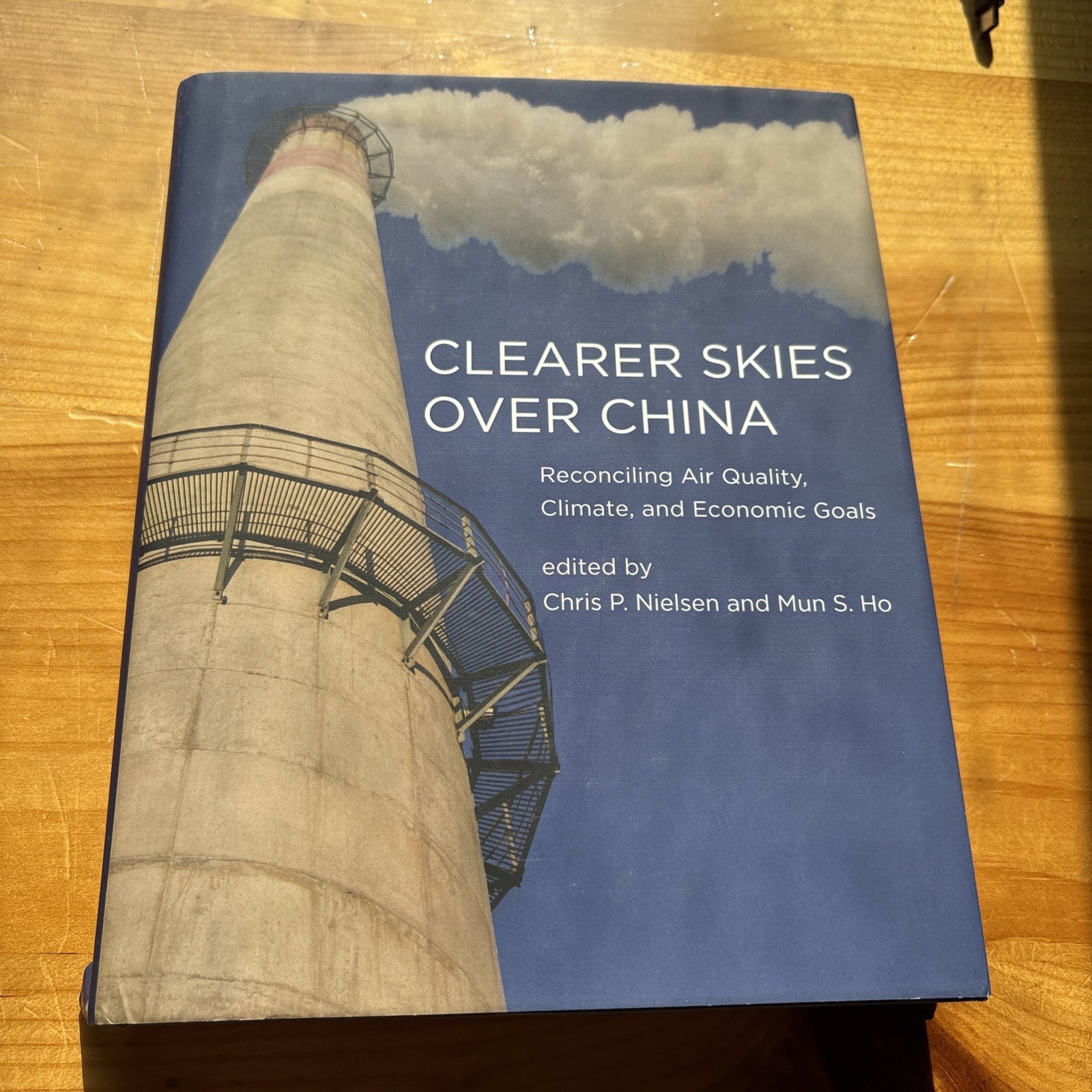 Clearer Skies over China : Reconciling Air Quality, Climate, and Economic Goals