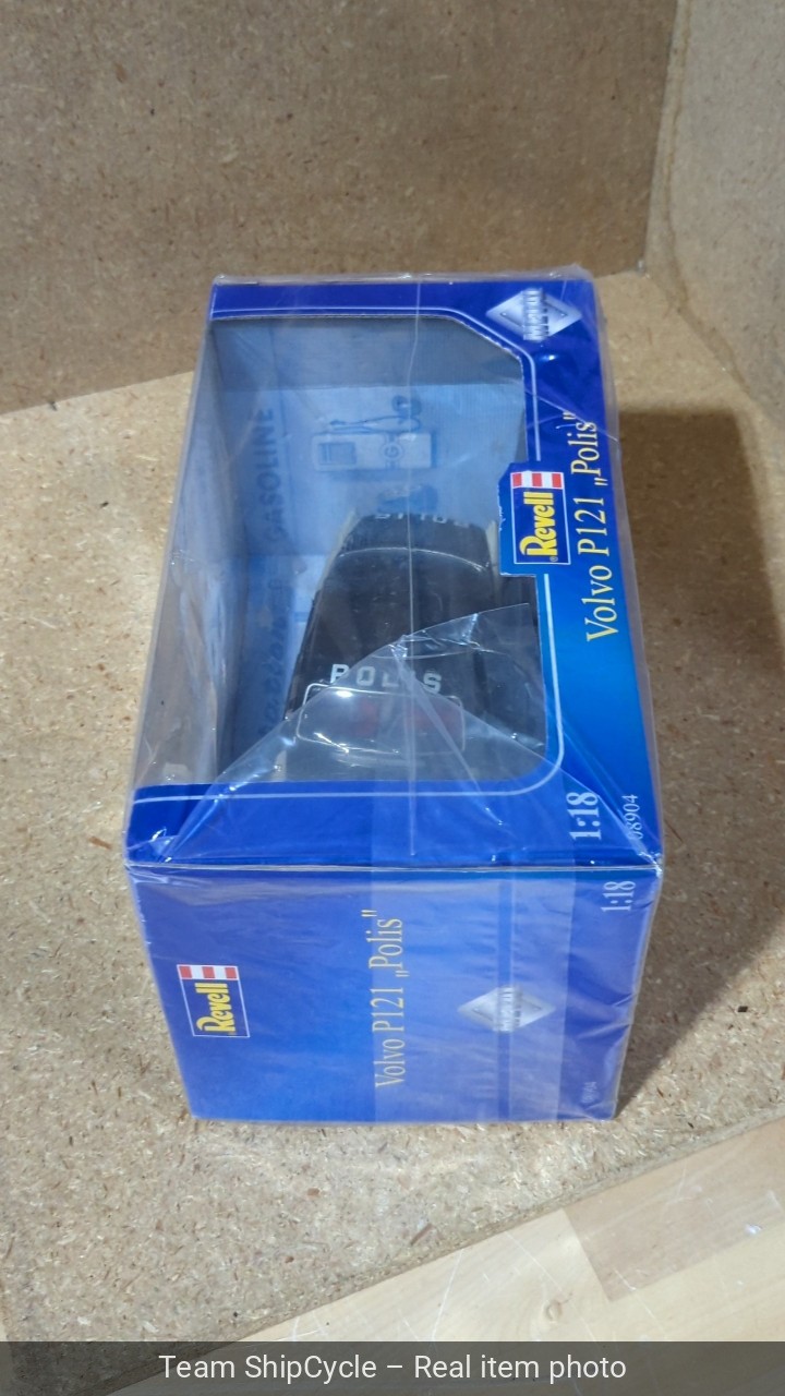 DEFECTIVE Revell Volvo P121 Polis Police Diecast Model Car 118 Scale G3D