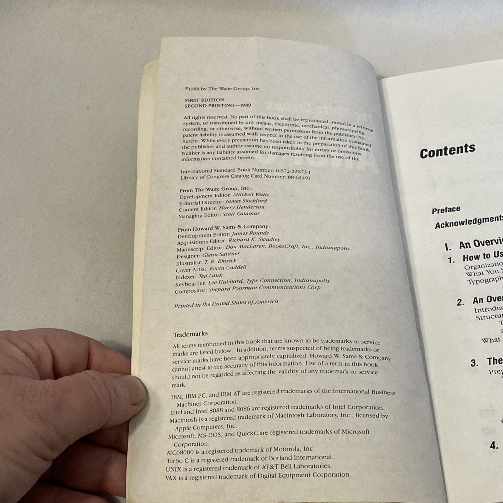 Essential Guide to ANSI C by Nabajyoti Barkakati 1988 Paperback 22673 Functions
