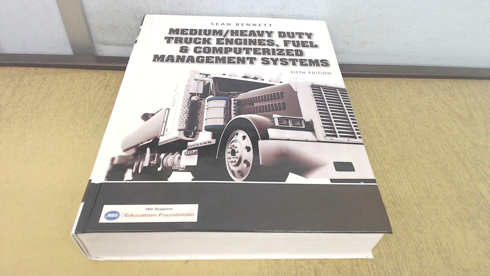 MEDIUM/HEAVY DUTY TRUCK ENGINES, FUEL & COMPUTERIZED MANAGEMENT SYS… Sean Benn