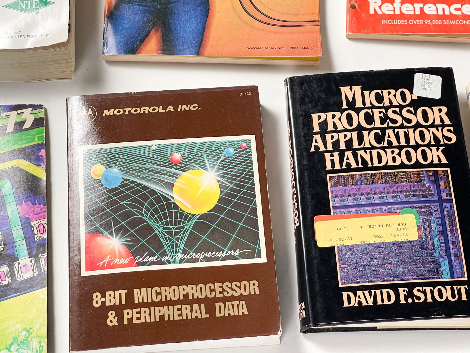 7 Lot Electrical Engineering Books Microprocessor Semiconductor Radio Shack misc