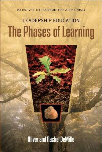 Leadership Education: The Phases of Learning – Paperback – GOOD