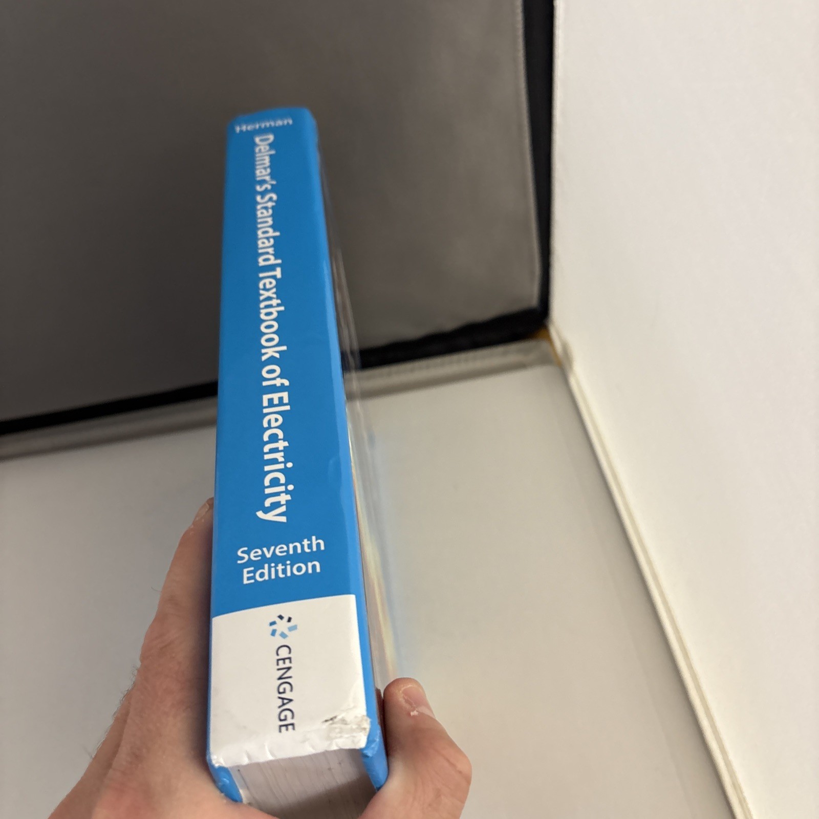 Delmar’s Standard Textbook of Electricity 7E by Stephen Herman