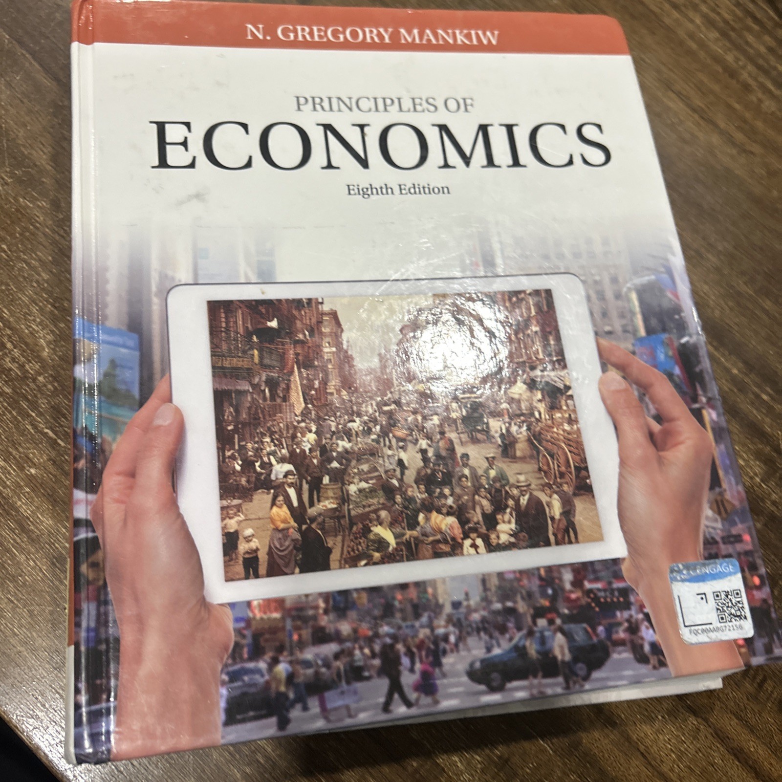 Principles of Economics Hardcover N. Gregory Mankiw