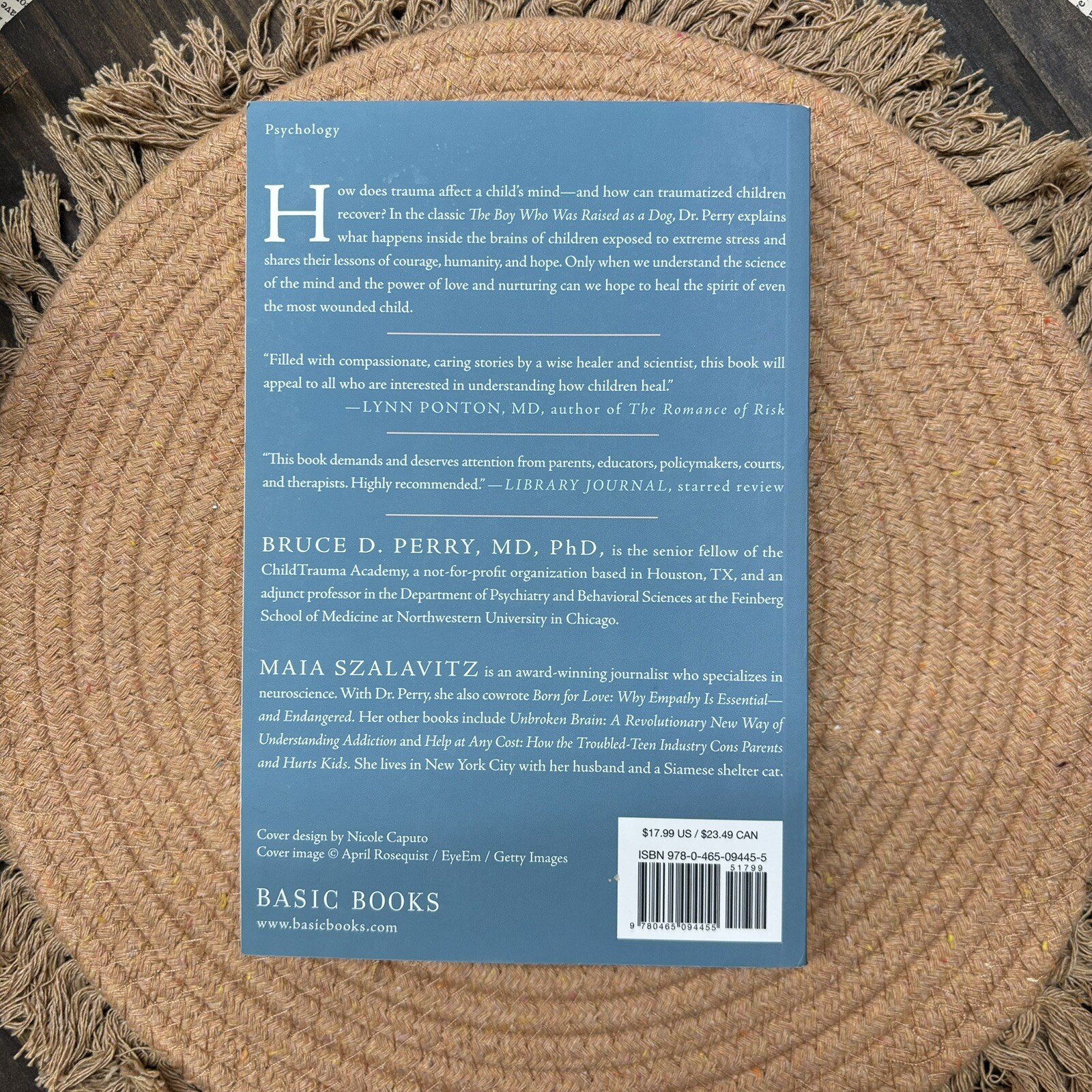 The Boy Who Was Raised As a Dog By Bruce D Perry & Maia Szalavitz Paperback