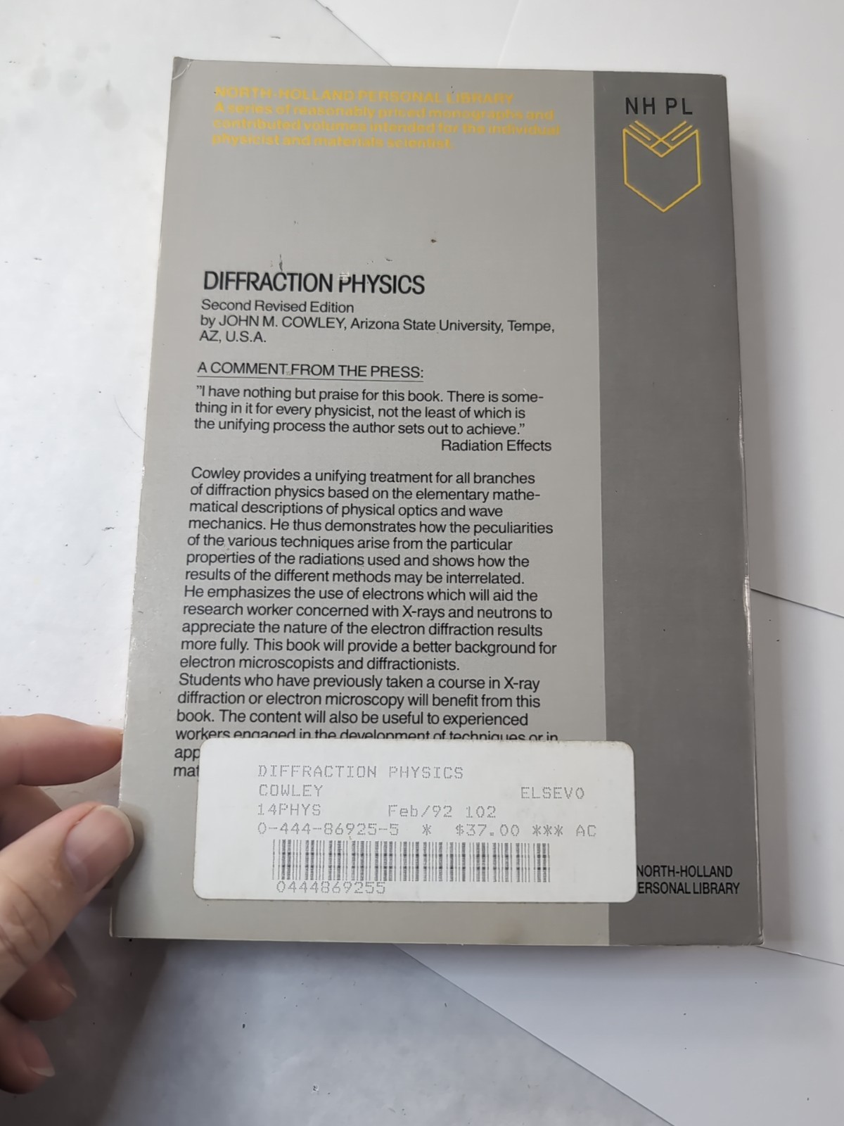 Diffraction Physics, North-Holland – Paperback, by Cowley J.M.