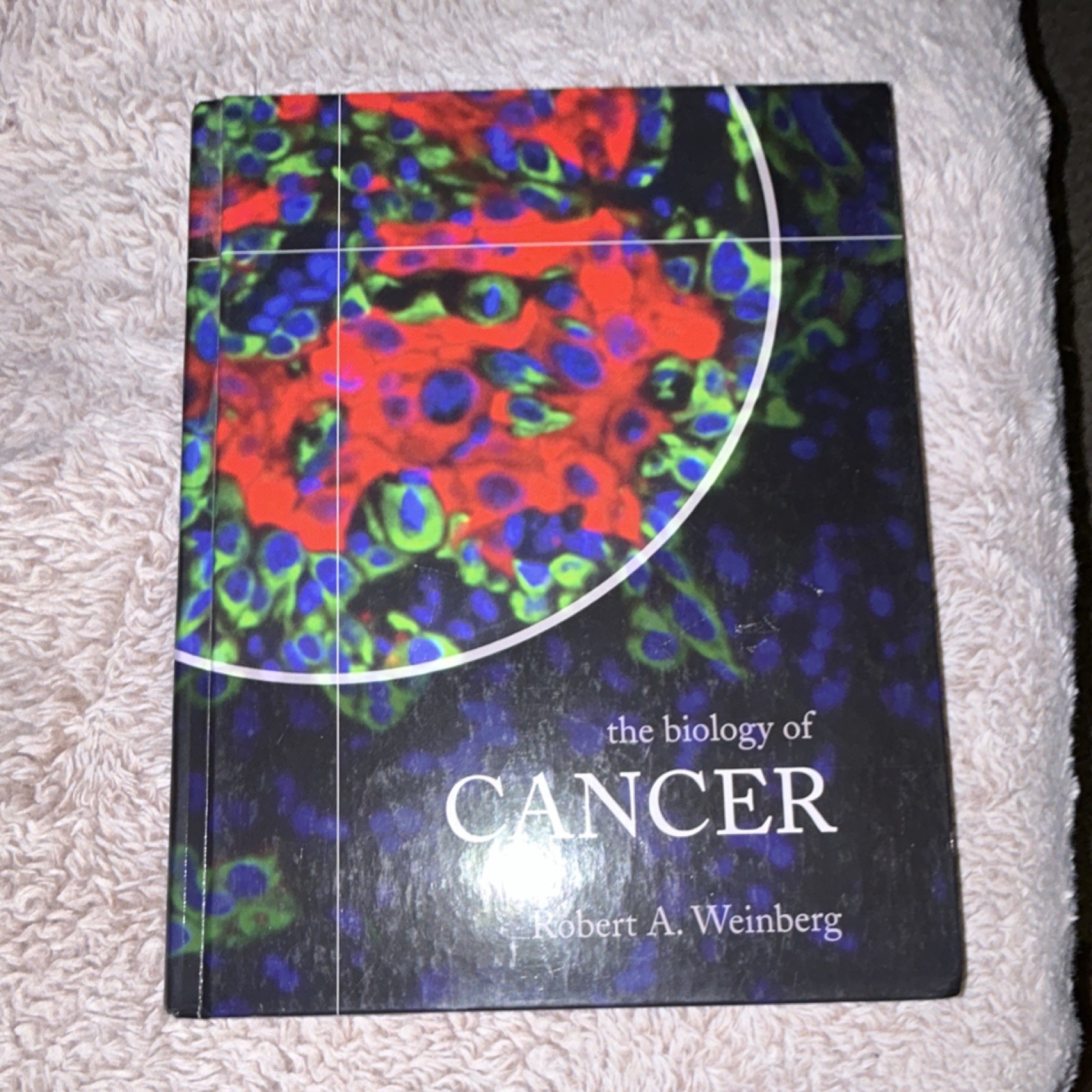 The Biology of Cancer by Weinberg Hardcover Garland Science CD-ROM Included