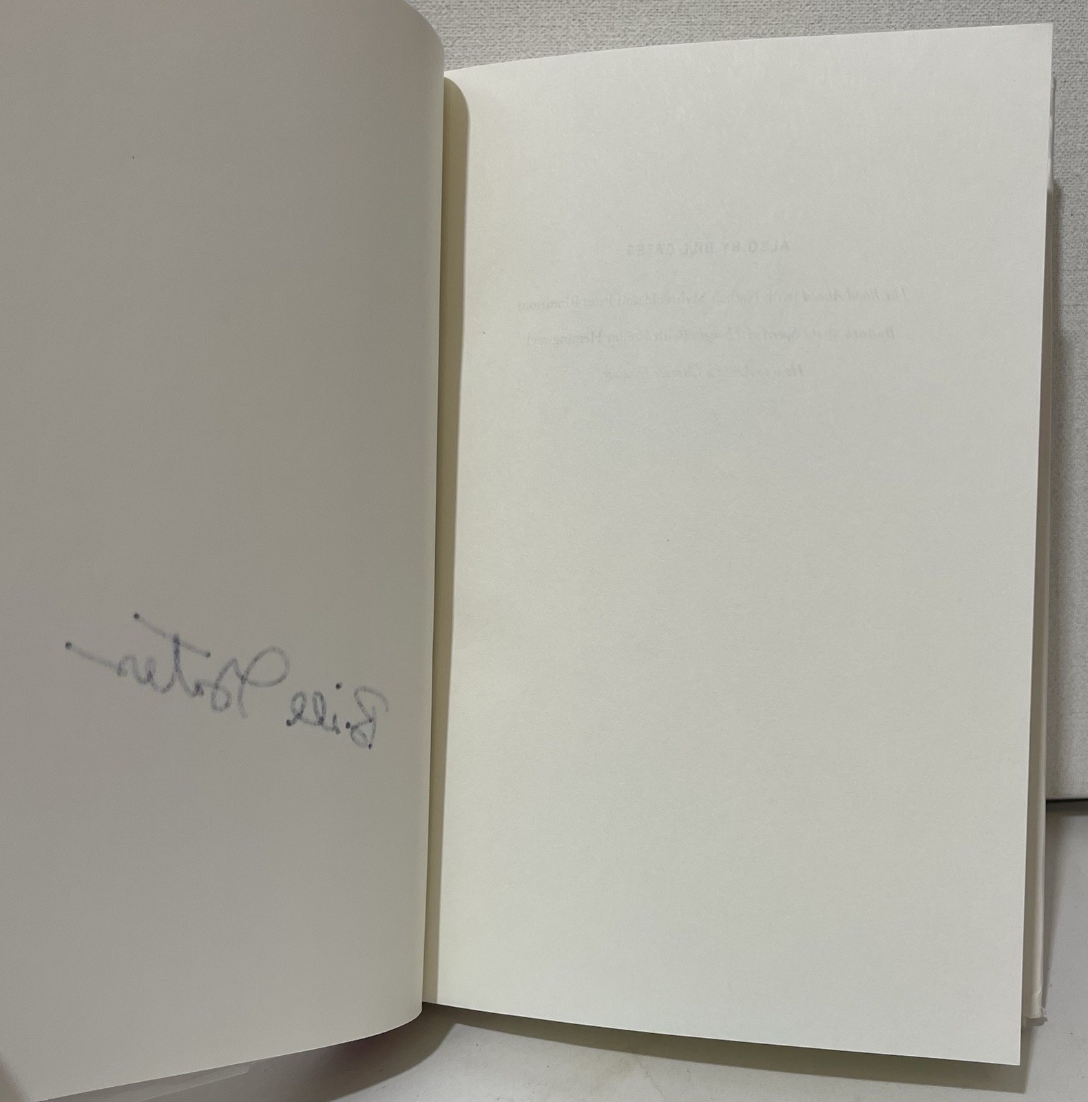 How To Prevent the Next Pandemic By Bill Gates Signed First Edition HCDJ 2022