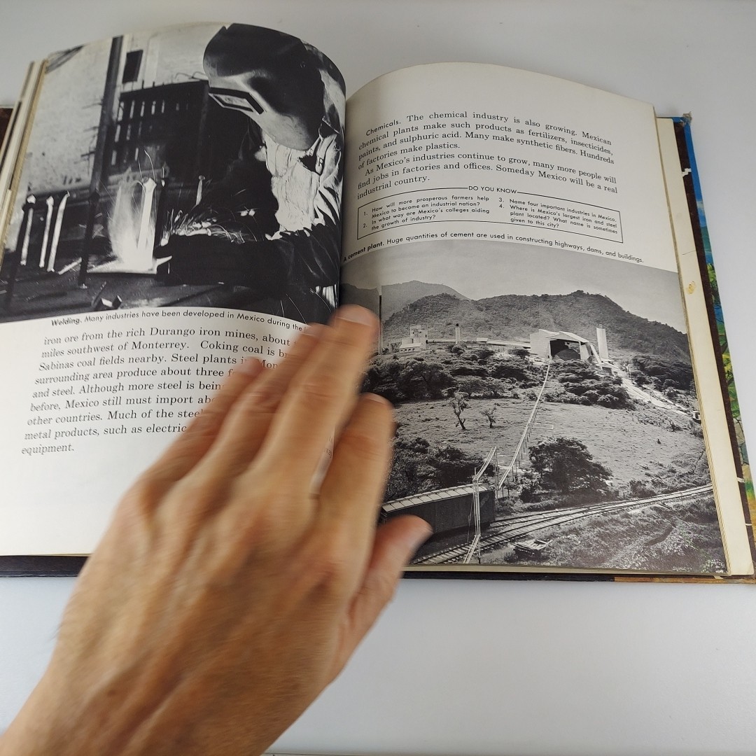 Patricia Fent Ross Mexico 1962 Illustrated HC Fideler Company Ex-Library