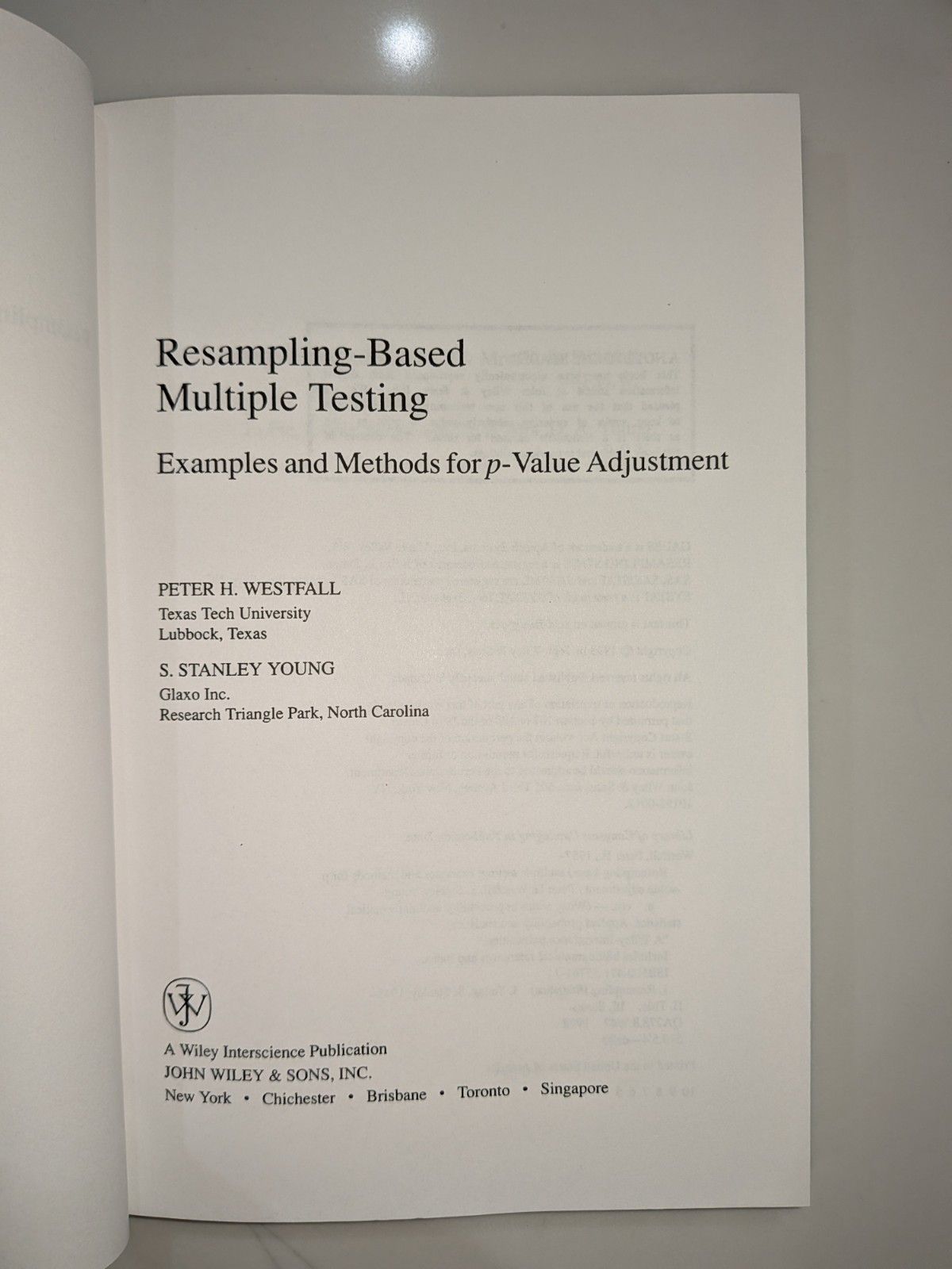 Resampling-Based Multiple Testing – Westfall & Young | 1993 | Wiley HC | p-Value