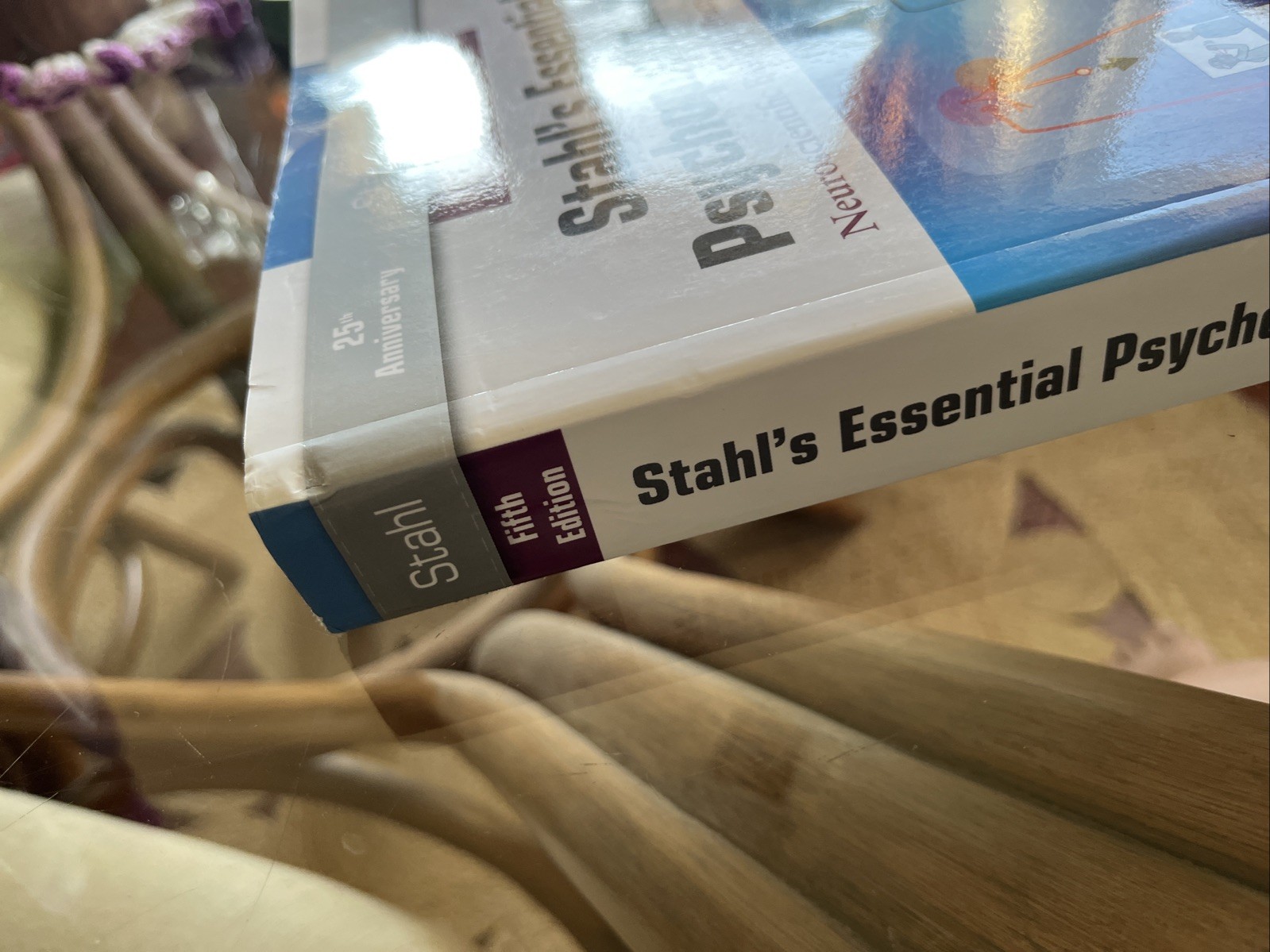 Stahl’s Essential Psychopharmacology : Neuroscientific Basis and Practical…