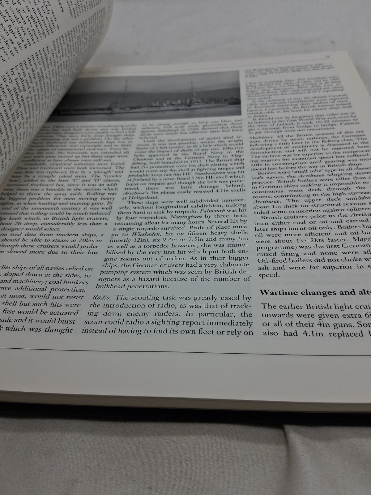 Conway’s History of the Ship: The Eclipse of the Big Gun: The Warship 1906-1945
