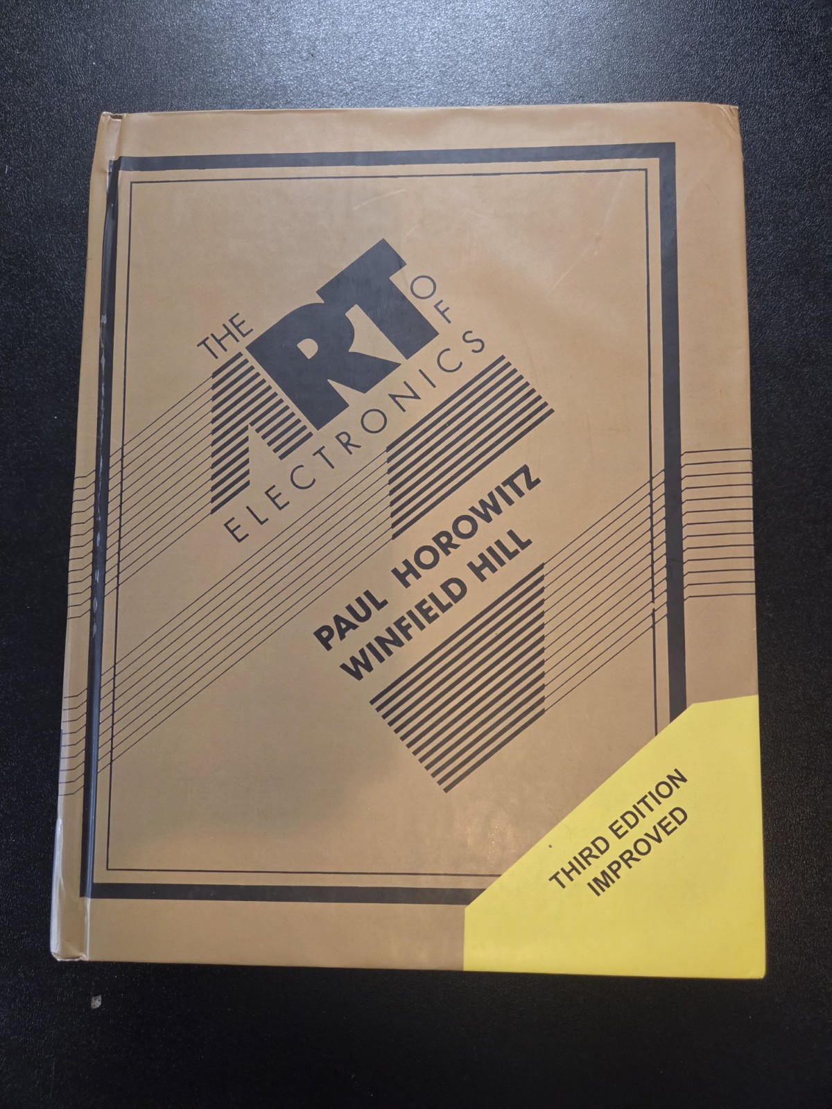 The Art of Electronics 3rd Edition Hardcover by Paul Horowitz & Winfield Hill US
